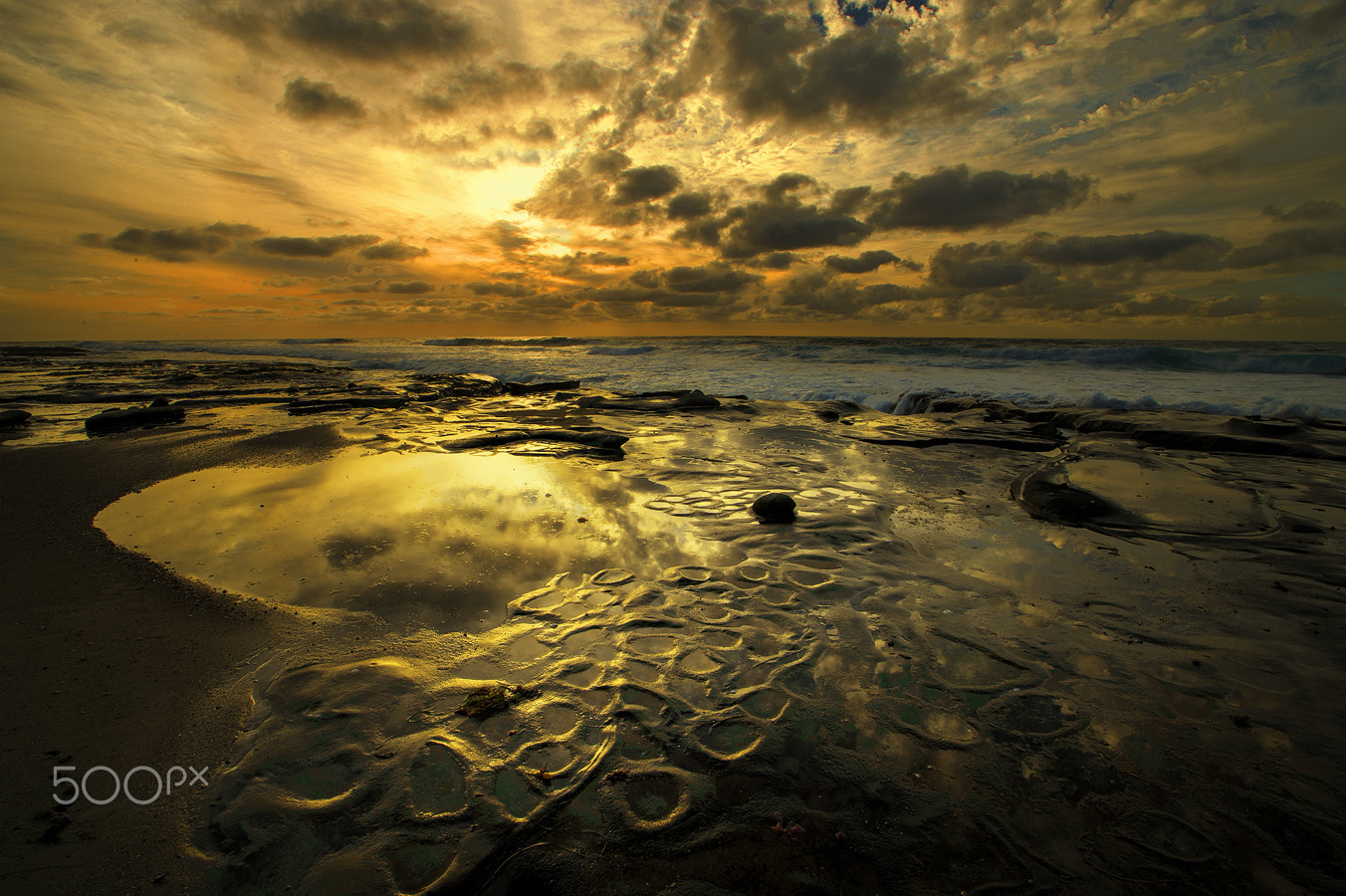Nikon AF-S Nikkor 17-35mm F2.8D ED-IF sample photo. California beach photography