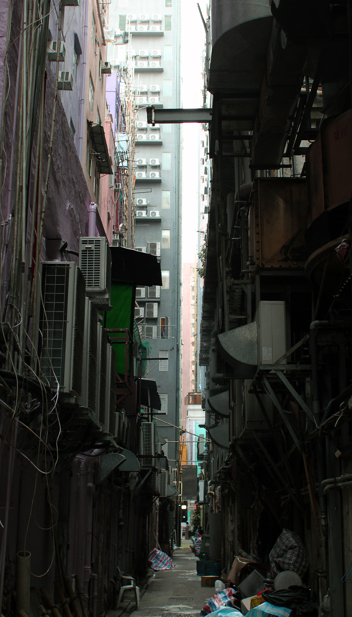 Canon EF 28mm F1.8 USM sample photo. Hk fa yuen slice photography