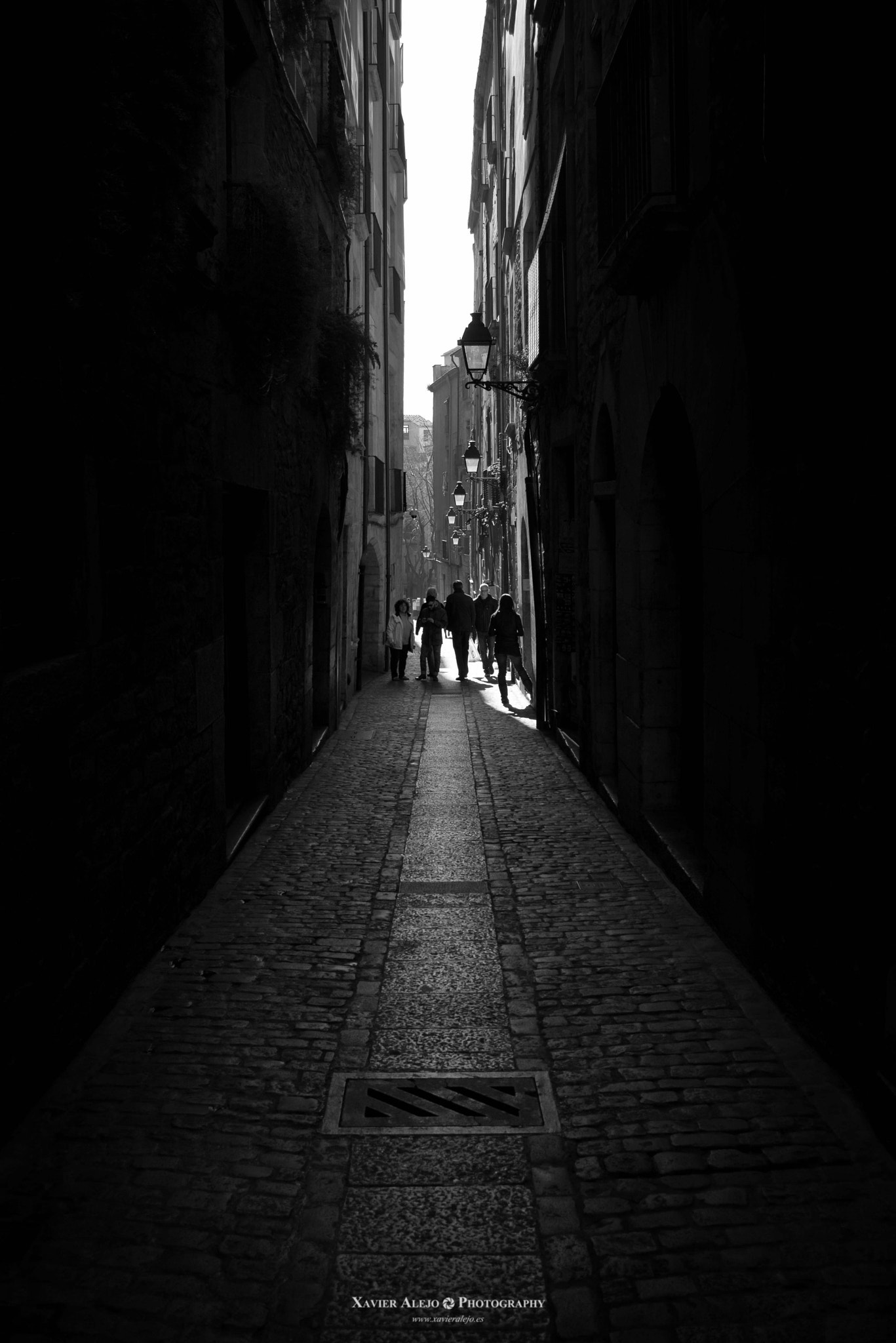 AF Zoom-Nikkor 28-80mm f/3.5-5.6D sample photo. Carrer de la força photography