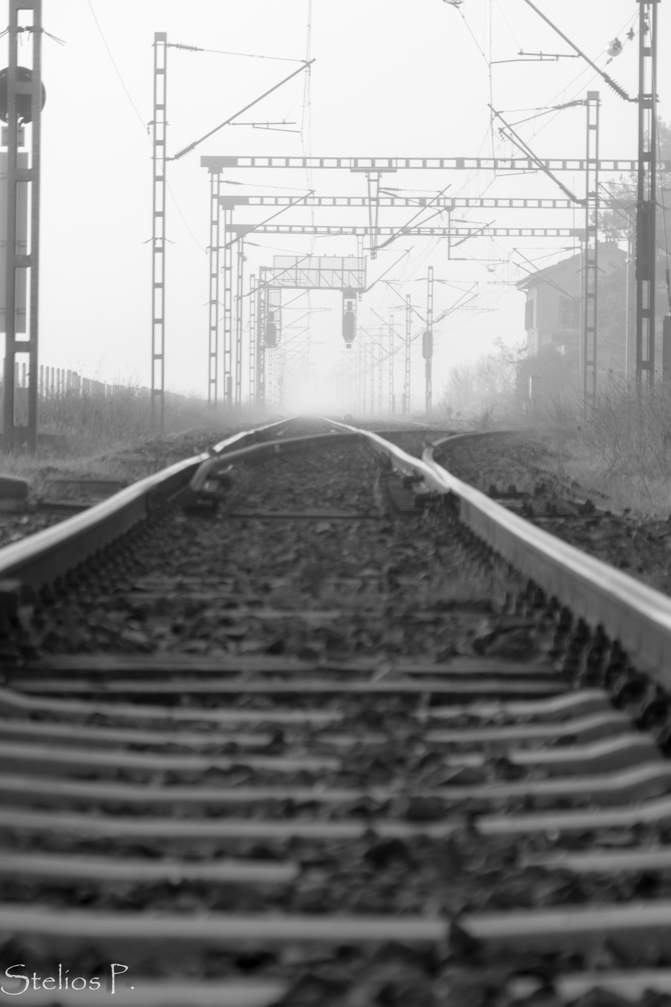 Sigma 18-200mm F3.5-6.3 DC OS HSM sample photo. Rails photography