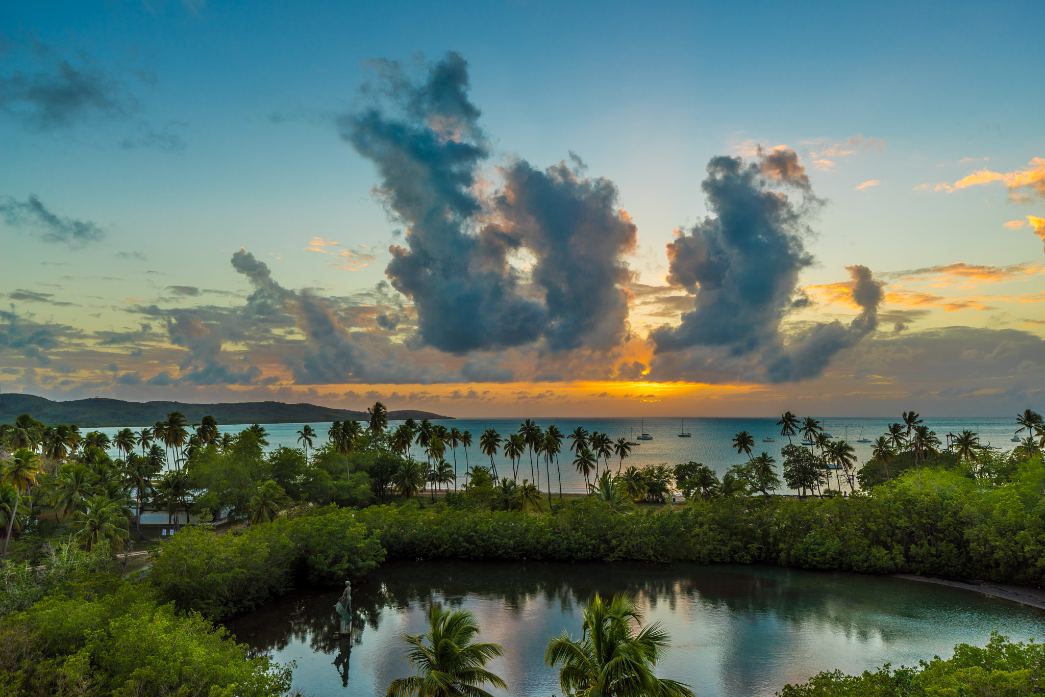Canon TS-E 24.0mm f/3.5 L II sample photo. Roberto cofresi's ghost ship photography