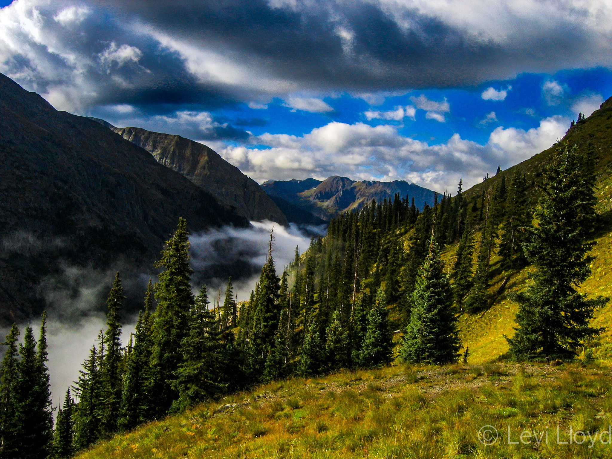 Canon POWERSHOT S50 sample photo. Good morning mountains photography