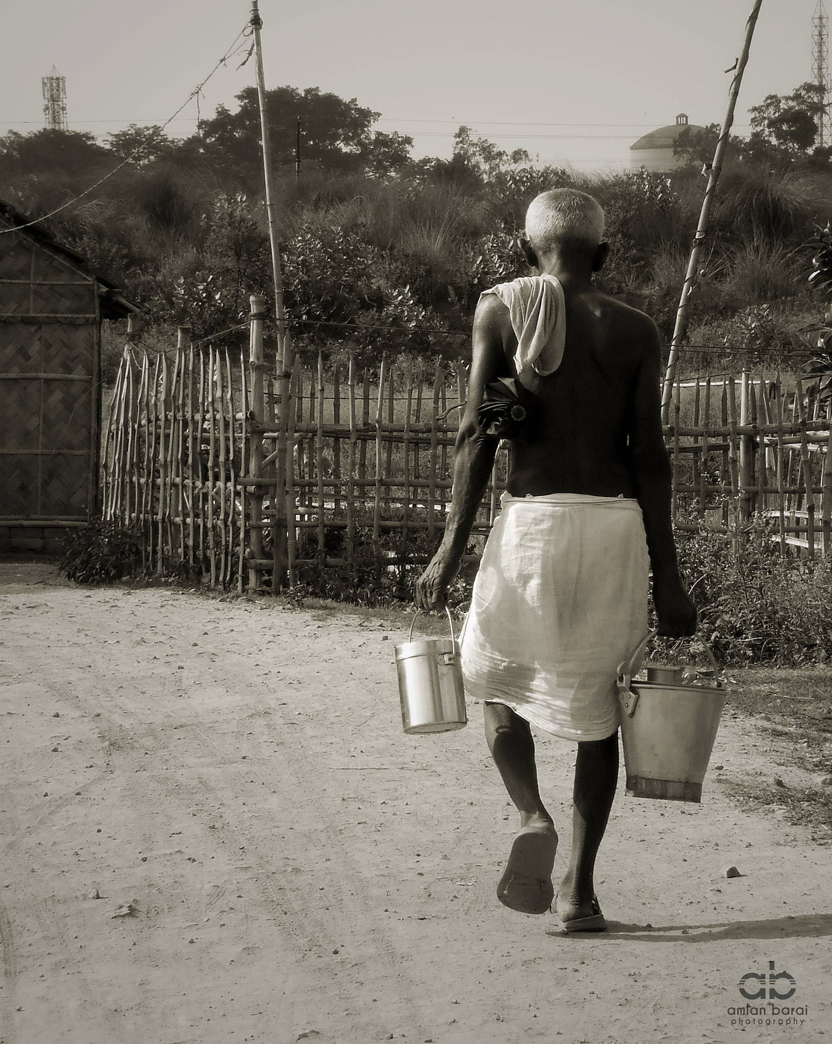 Olympus T105,T100,X36 sample photo. A tired walk... photography
