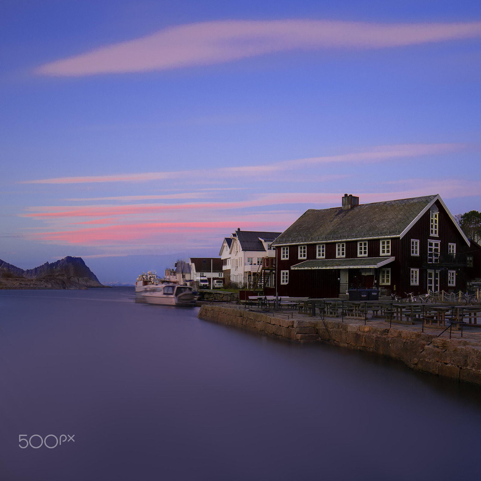 Canon TS-E 24.0mm f/3.5 L II sample photo. Dreams of lofoten photography