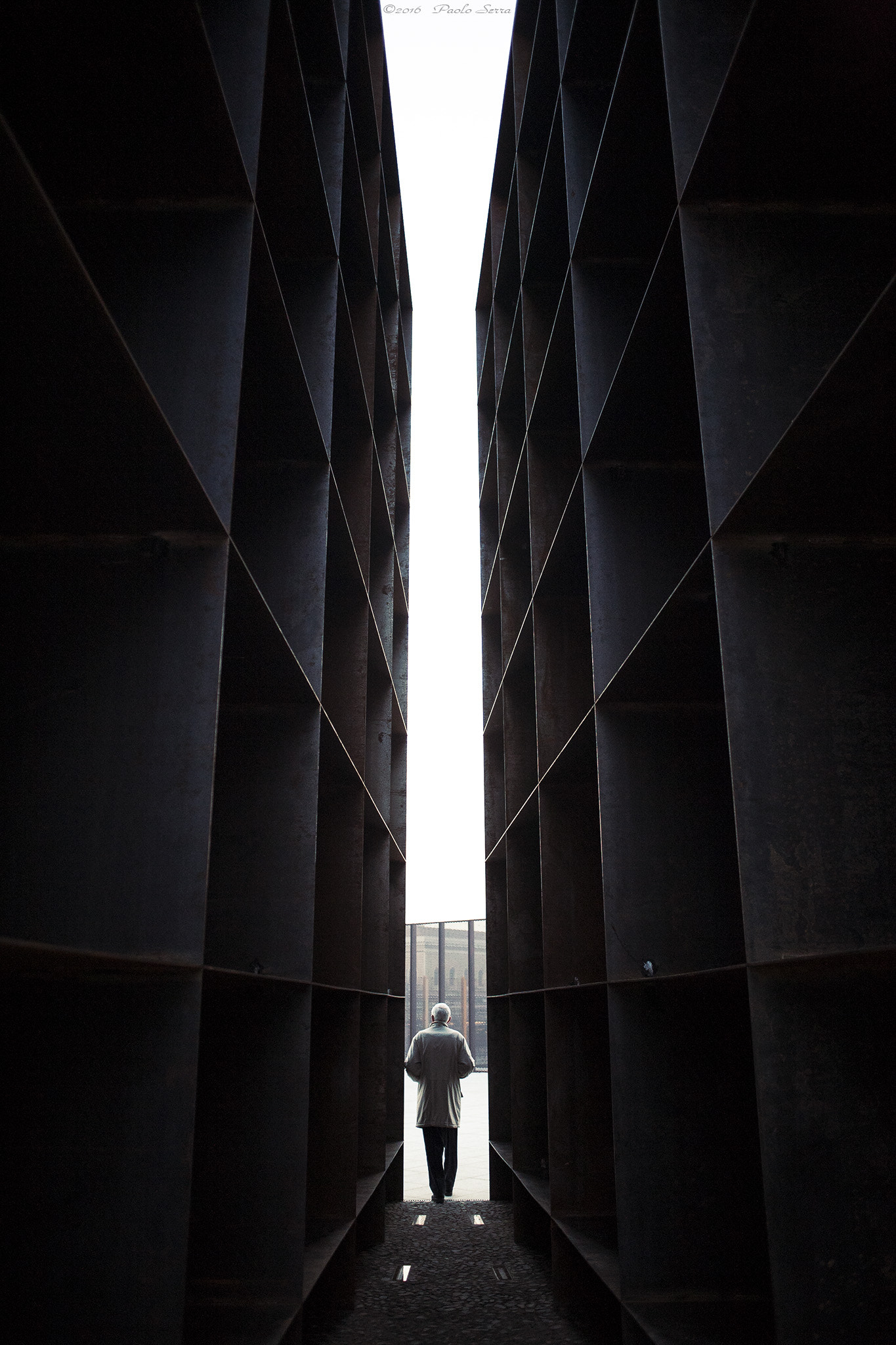 Canon EOS 5D + Canon EF 28mm F2.8 sample photo. Memory photography