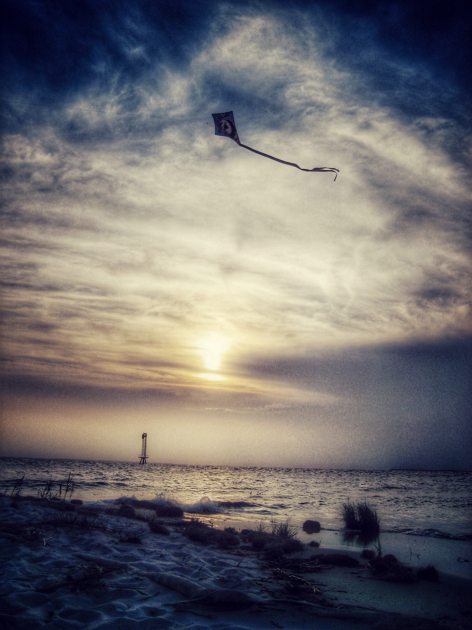 Canon POWERSHOT SD630 sample photo. Lonely island kite photography