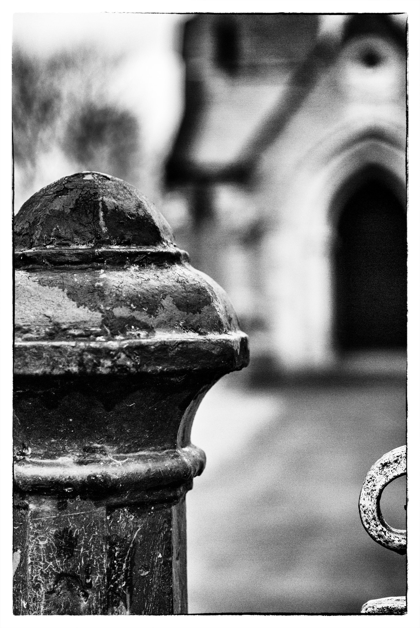 Sigma 50mm F2.8 EX DG Macro sample photo. The church gate photography