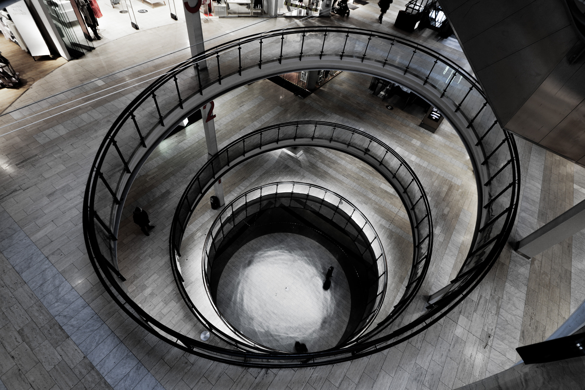 Canon EF-S 10-18mm F4.5–5.6 IS STM sample photo. Architecture photography