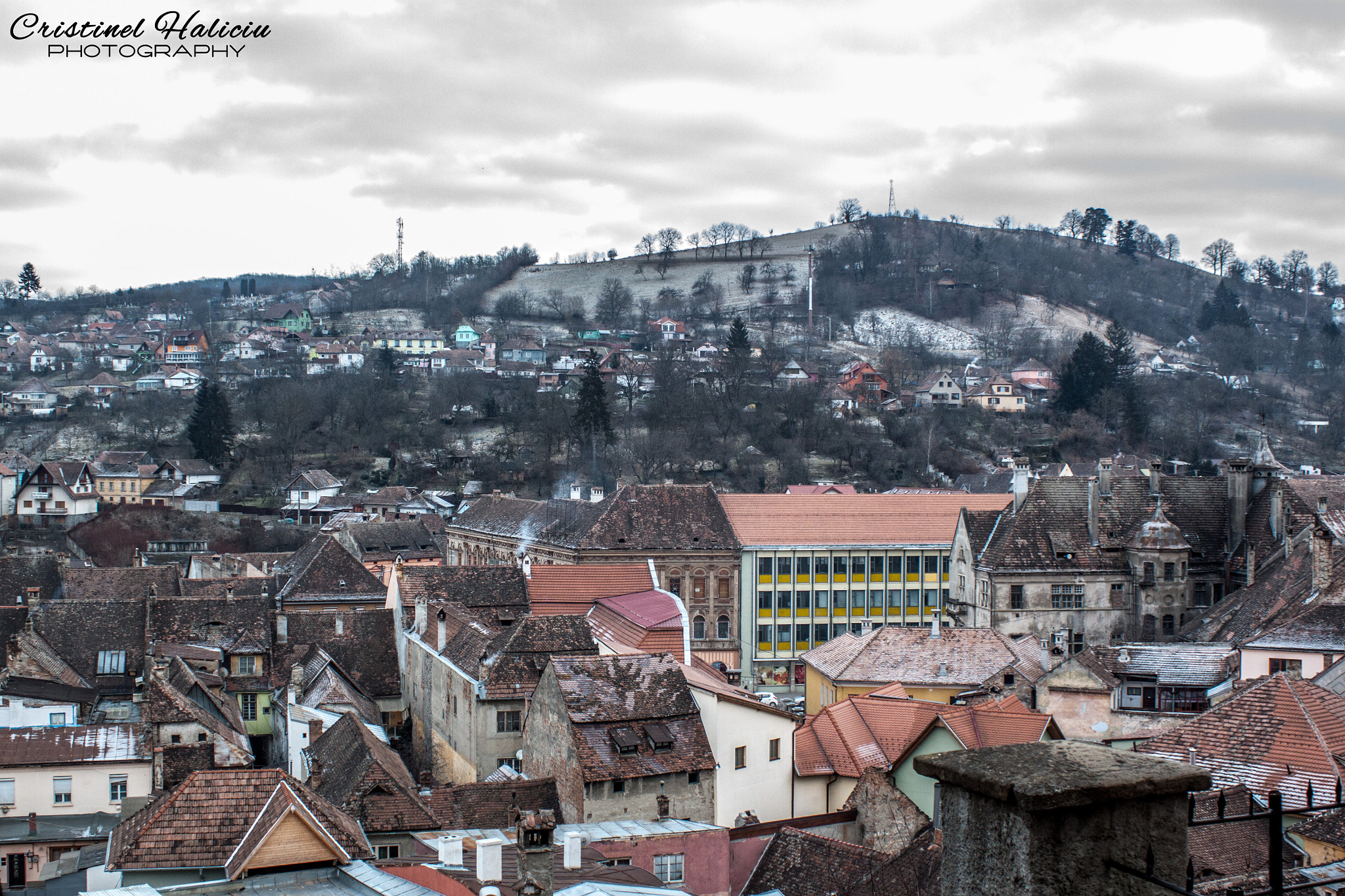 Canon EOS 500D (EOS Rebel T1i / EOS Kiss X3) + Canon EF 28-90mm f/4-5.6 sample photo. Sighisoara view photography