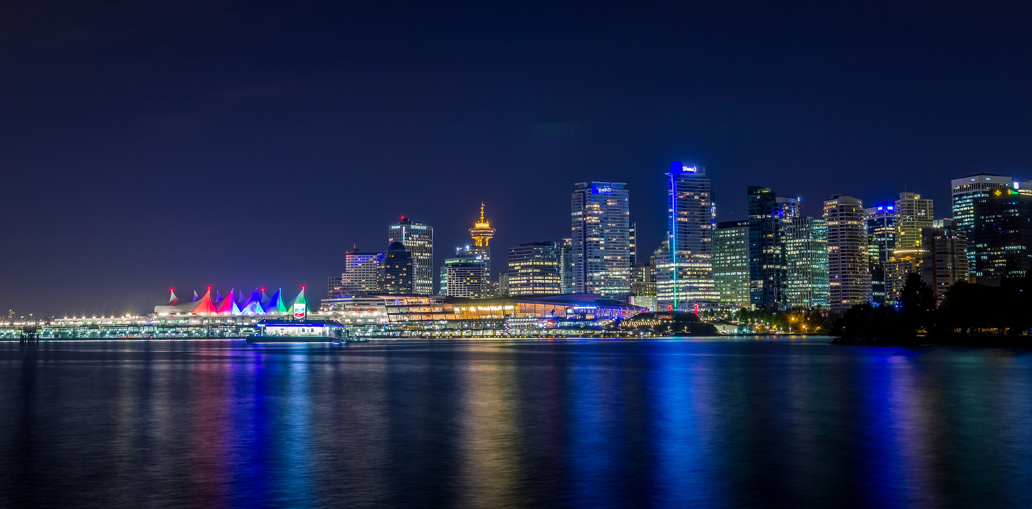 Tamron SP AF 17-50mm F2.8 XR Di II LD Aspherical (IF) sample photo. Vancouver skyline photography