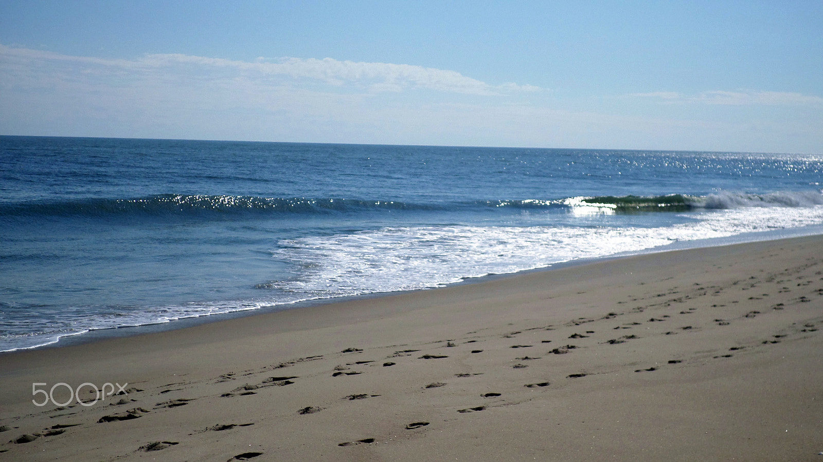 Samsung ST72/ST73 sample photo. Footprints in the sand photography