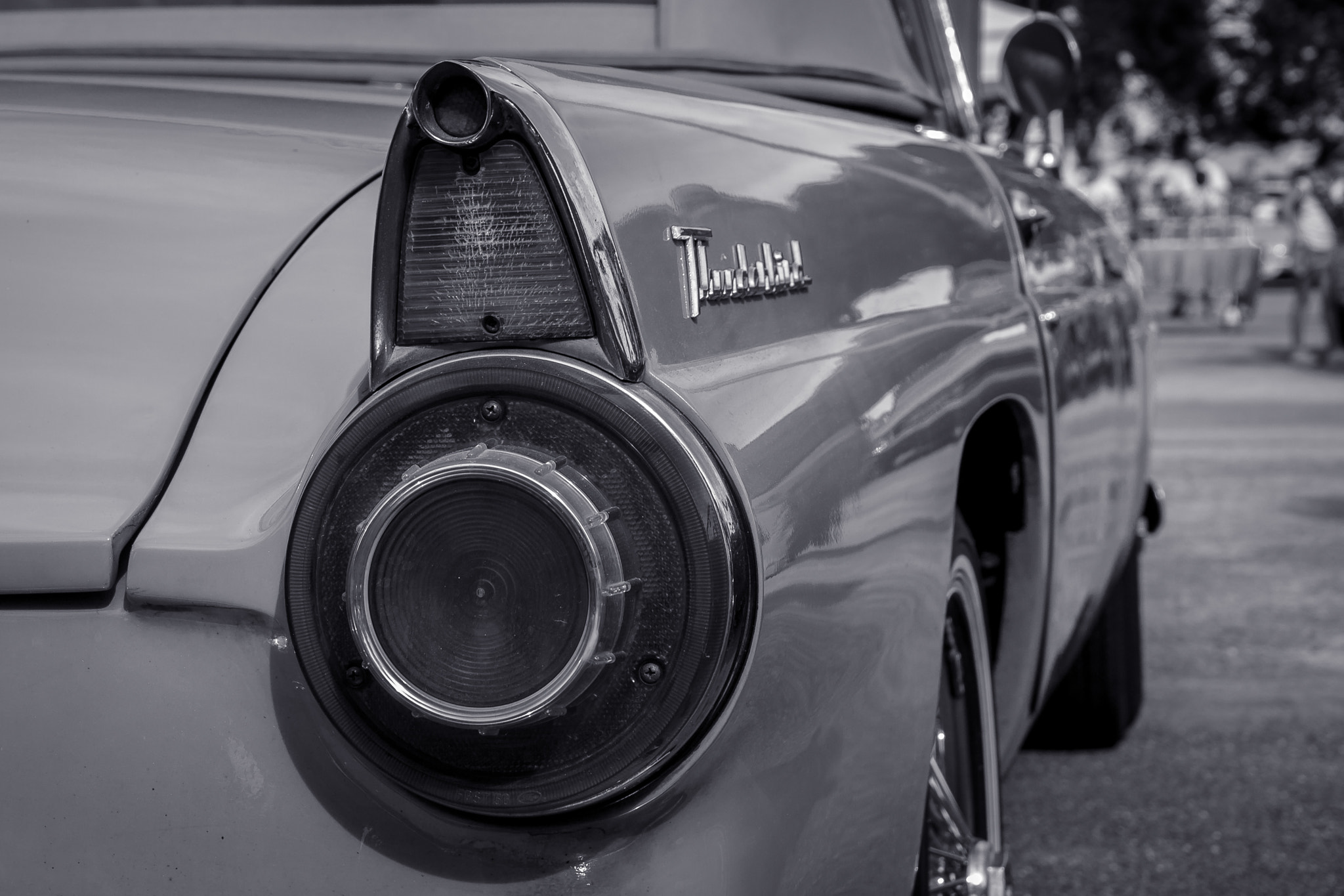 Olympus Zuiko Digital ED 12-60mm F2.8-4.0 SWD sample photo. 1956 ford thunderbird photography