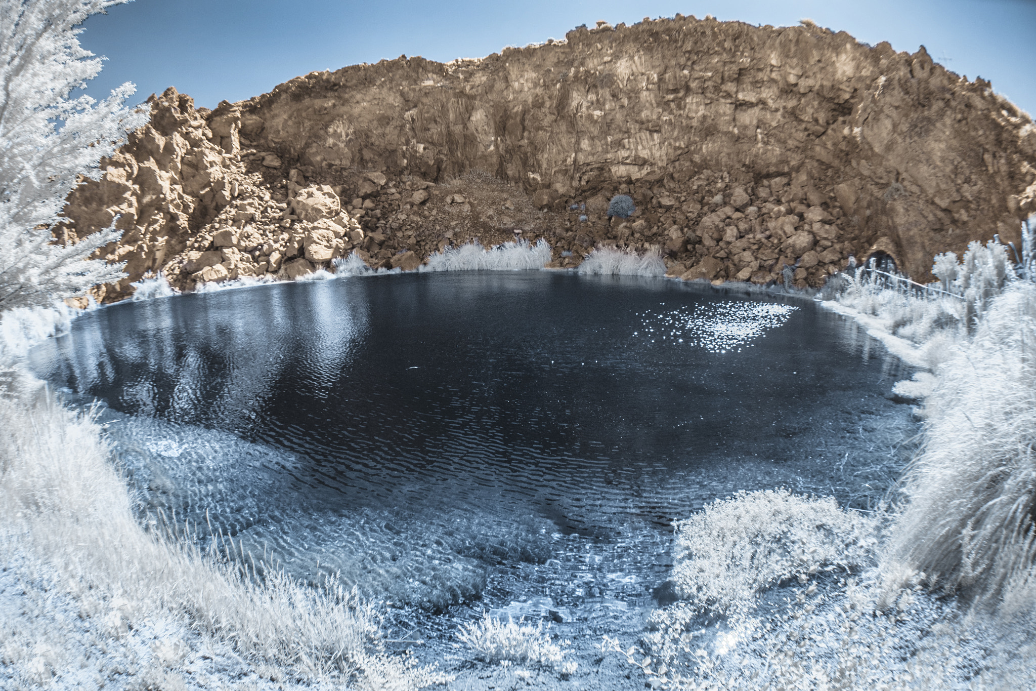 Nikon AF DX Fisheye-Nikkor 10.5mm F2.8G ED sample photo. Lake of the enchanted child photography