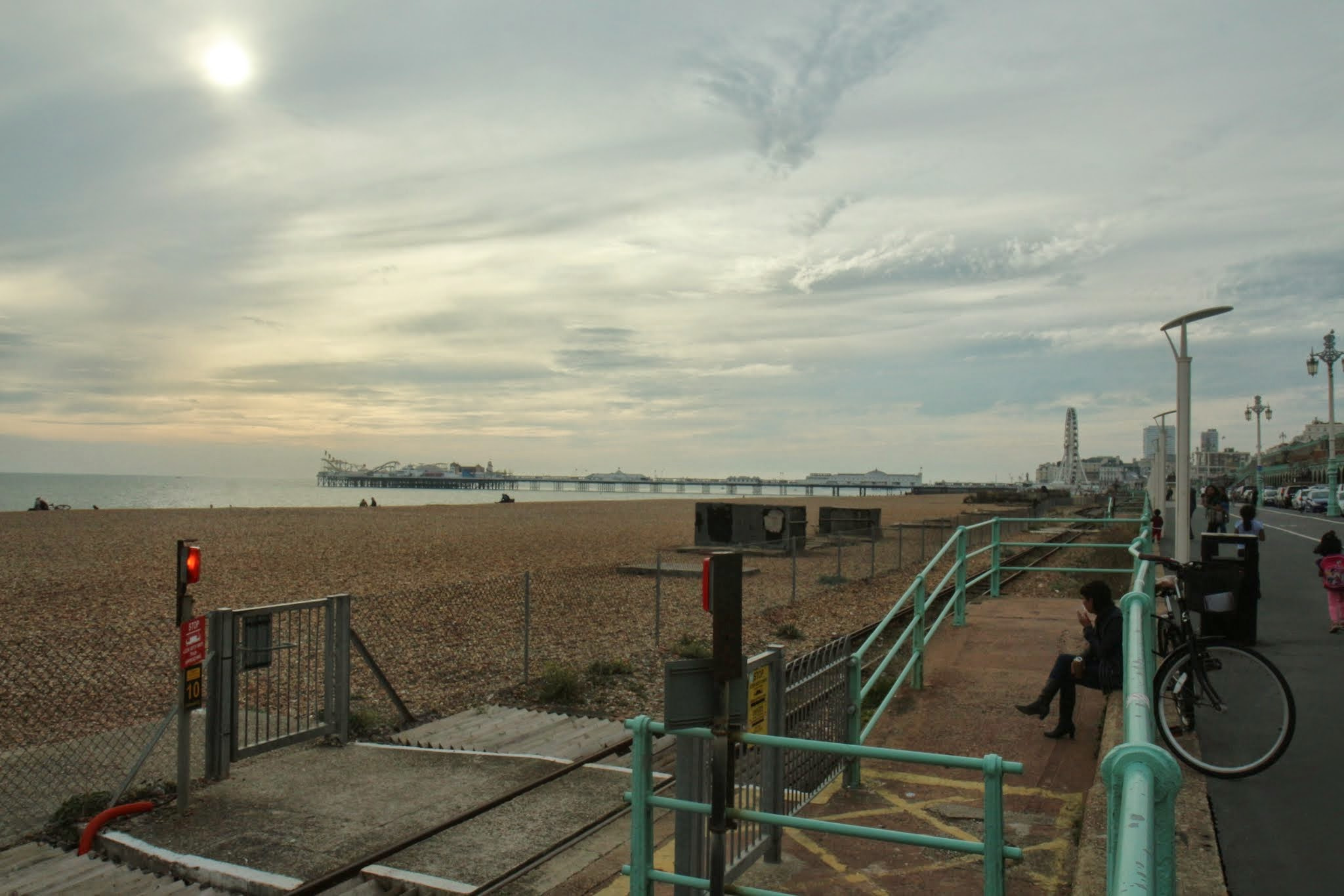 Canon EOS 650D (EOS Rebel T4i / EOS Kiss X6i) sample photo. Brighton afternoon photography