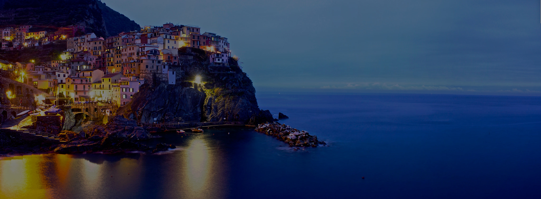 Sony SLT-A65 (SLT-A65V) + Sony 20mm F2.8 sample photo. Manarola photography