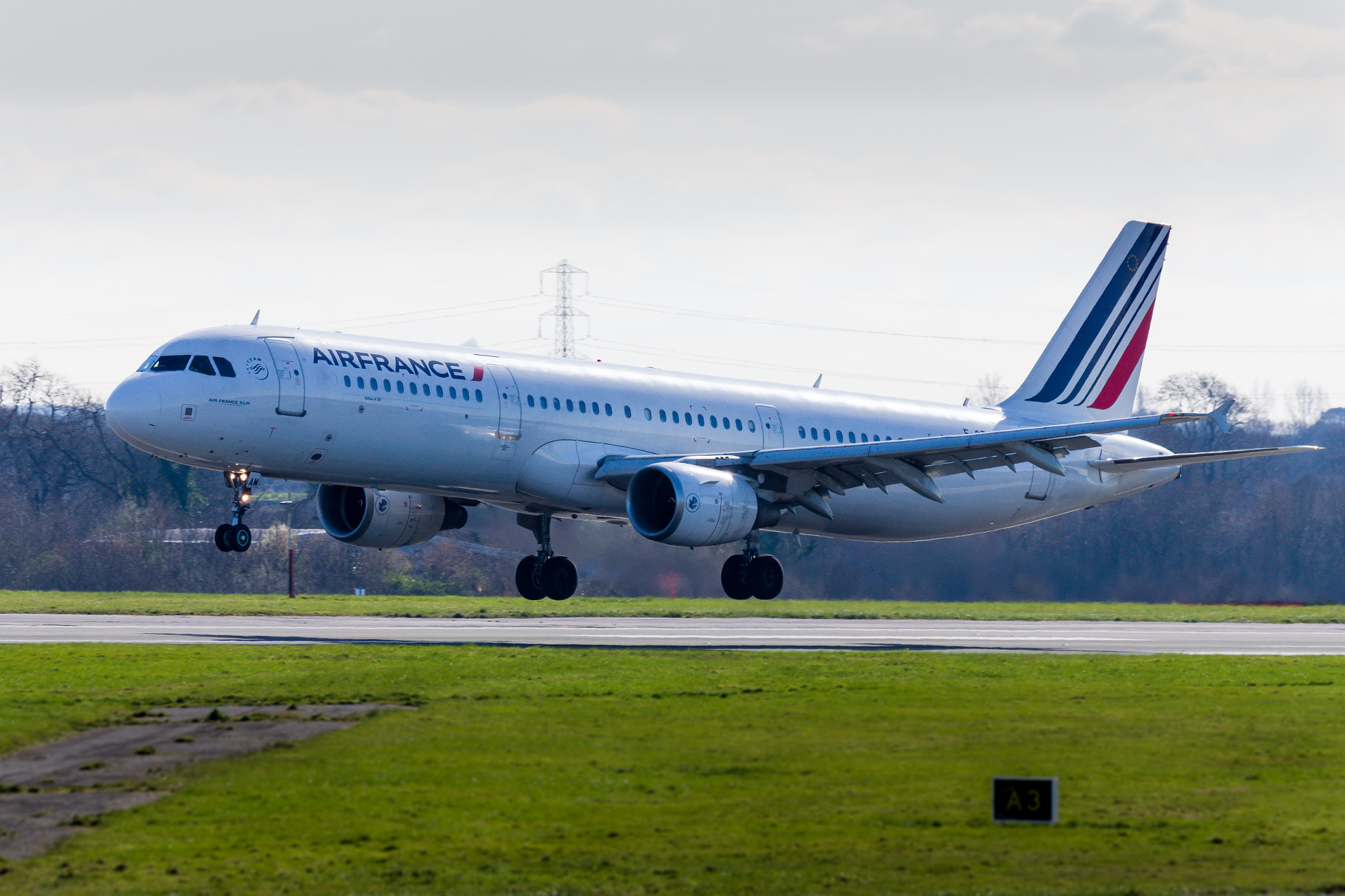 Sony 70-300mm F4.5-5.6 G SSM sample photo. Air france a321 photography