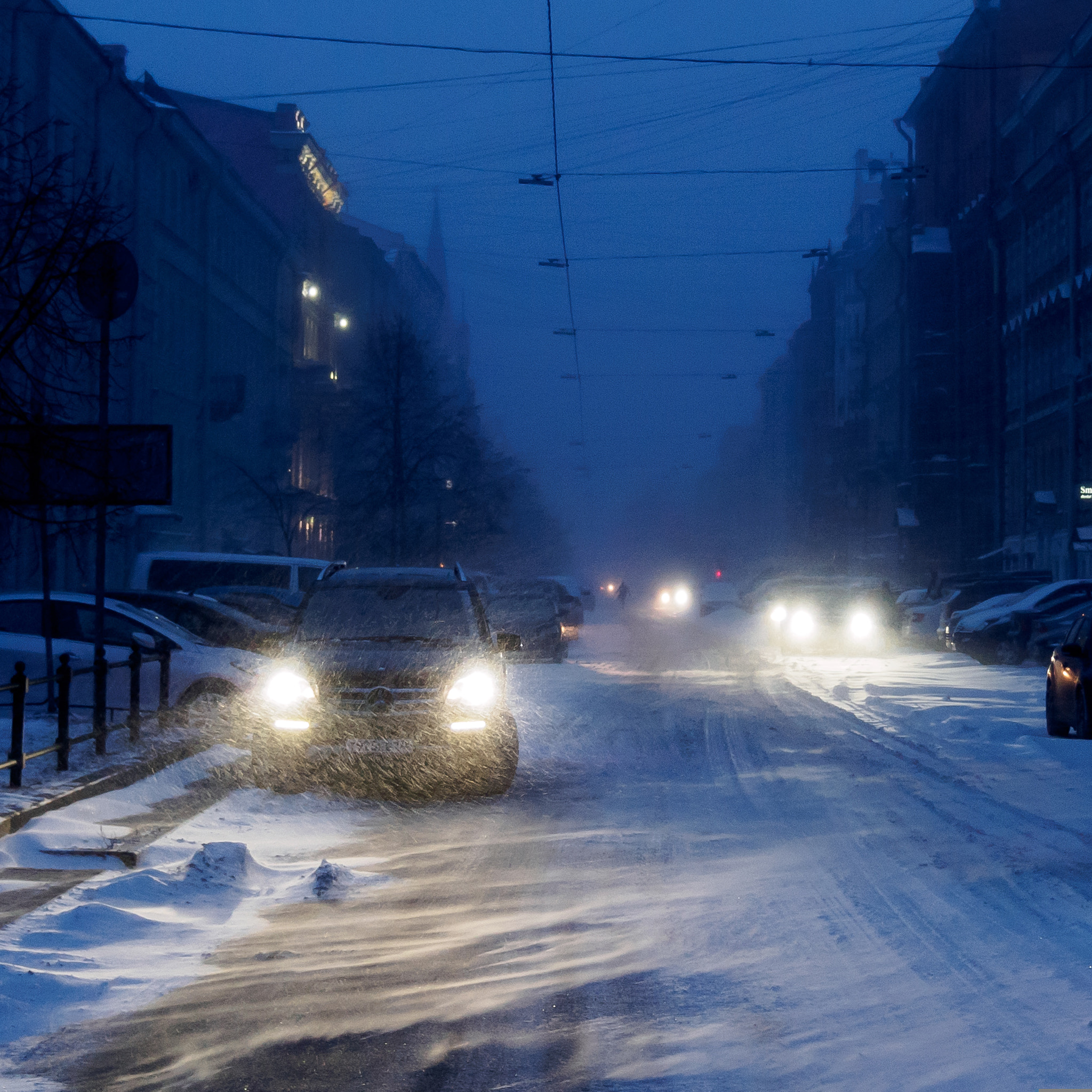 Olympus PEN E-PM2 + Olympus M.Zuiko Digital 14-42mm F3.5-5.6 II R sample photo. Blizzard in saint-petersburg photography