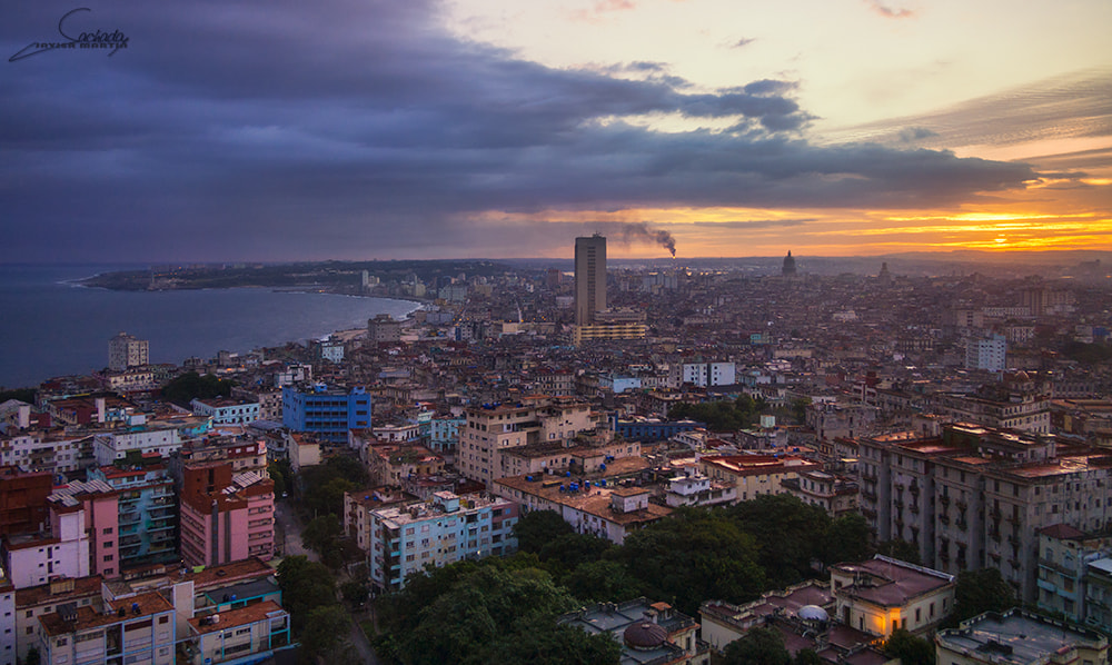 Olympus PEN E-PL6 + Panasonic Lumix G 14mm F2.5 ASPH sample photo. La habana 10 photography