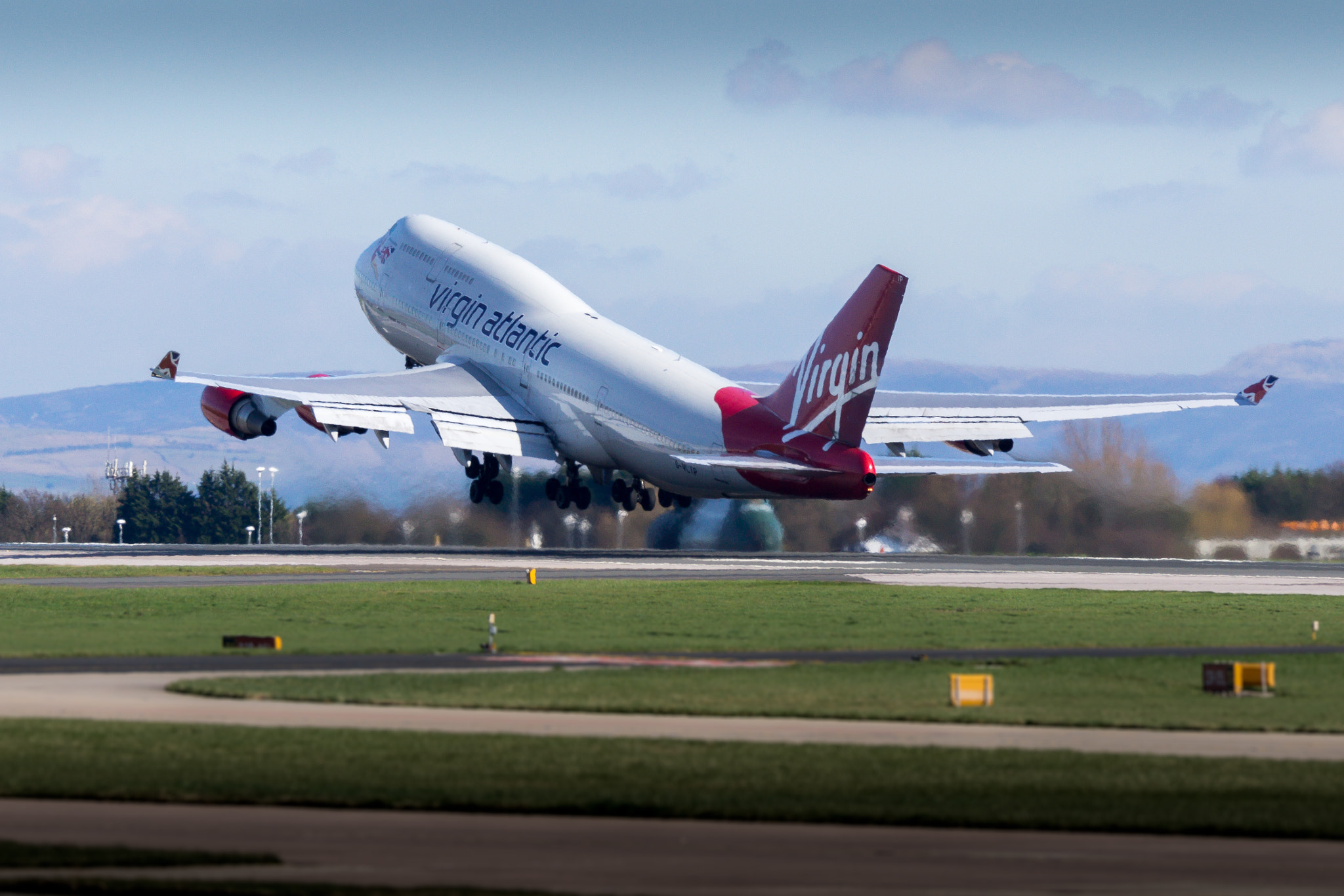 Sony 70-300mm F4.5-5.6 G SSM sample photo. G-vlip take-off photography