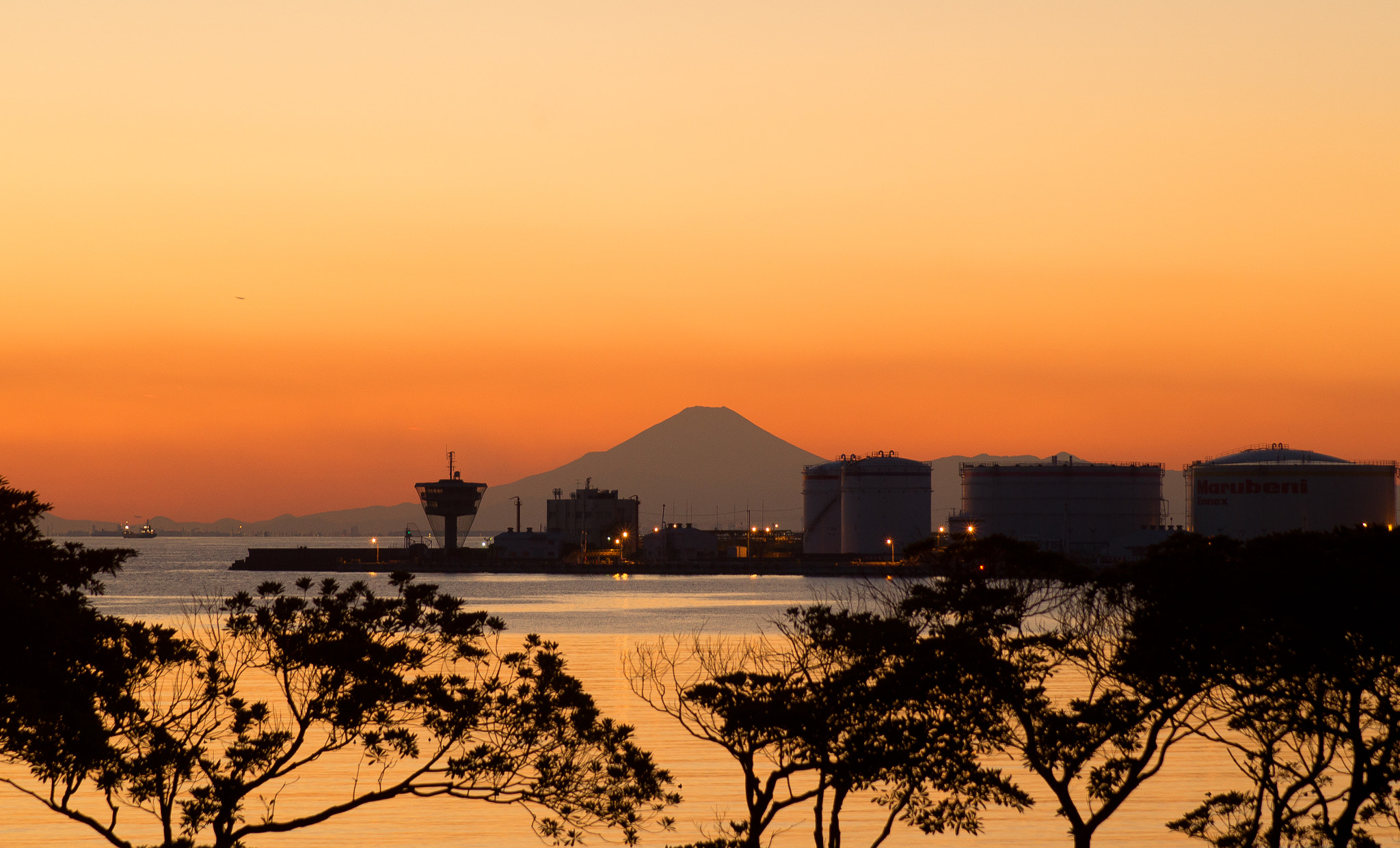 Tamron SP 24-70mm F2.8 Di VC USD sample photo. Fuji mountain photography