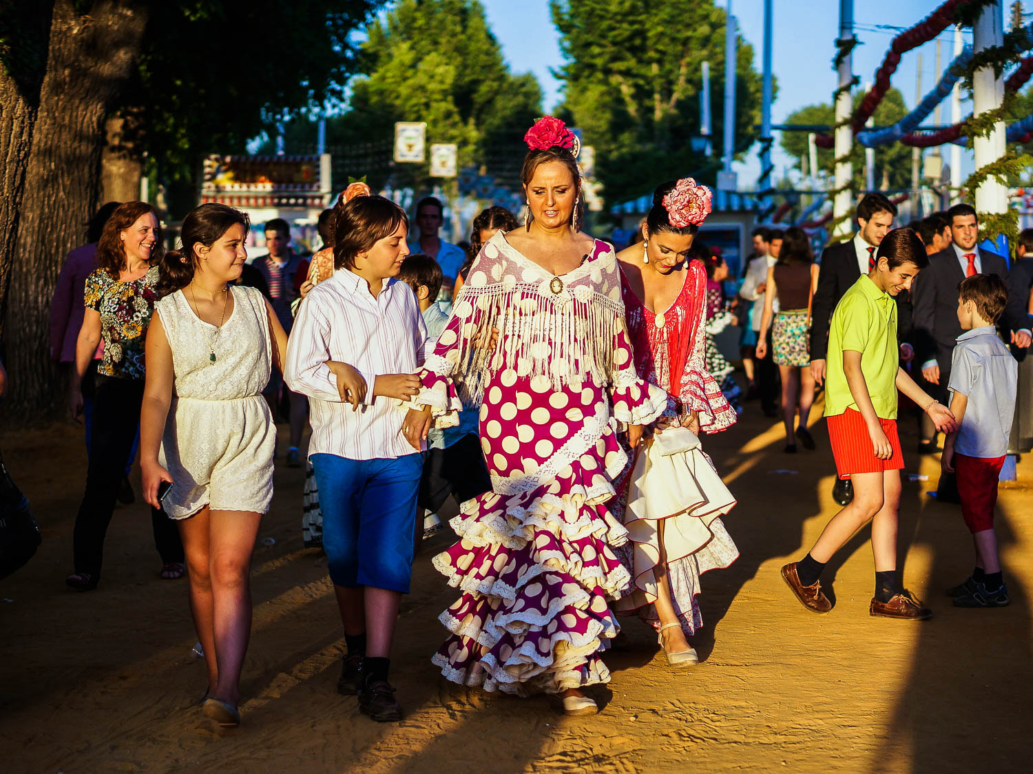 Sony Alpha NEX-5T + E 50mm F1.8 OSS sample photo. Feria de april in sevilla 2014.jpg photography