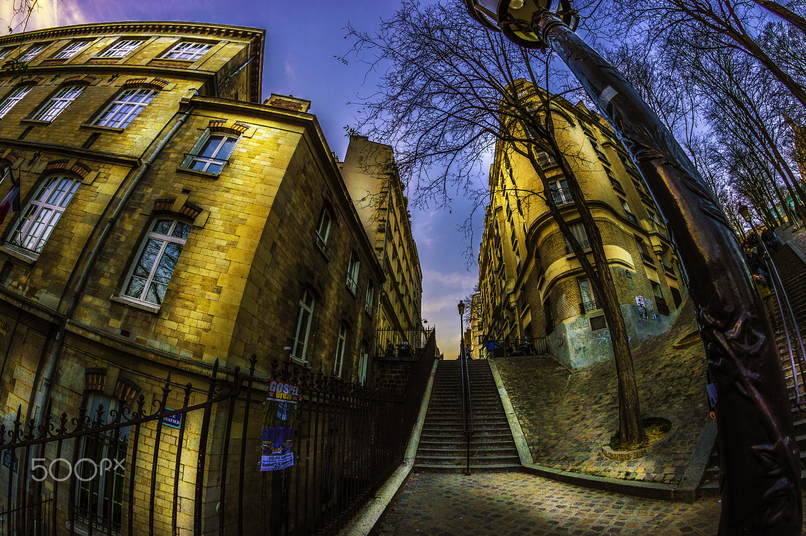 Nikon D3200 + Samyang 8mm F3.5 Aspherical IF MC Fisheye sample photo. Montmartre stairs photography