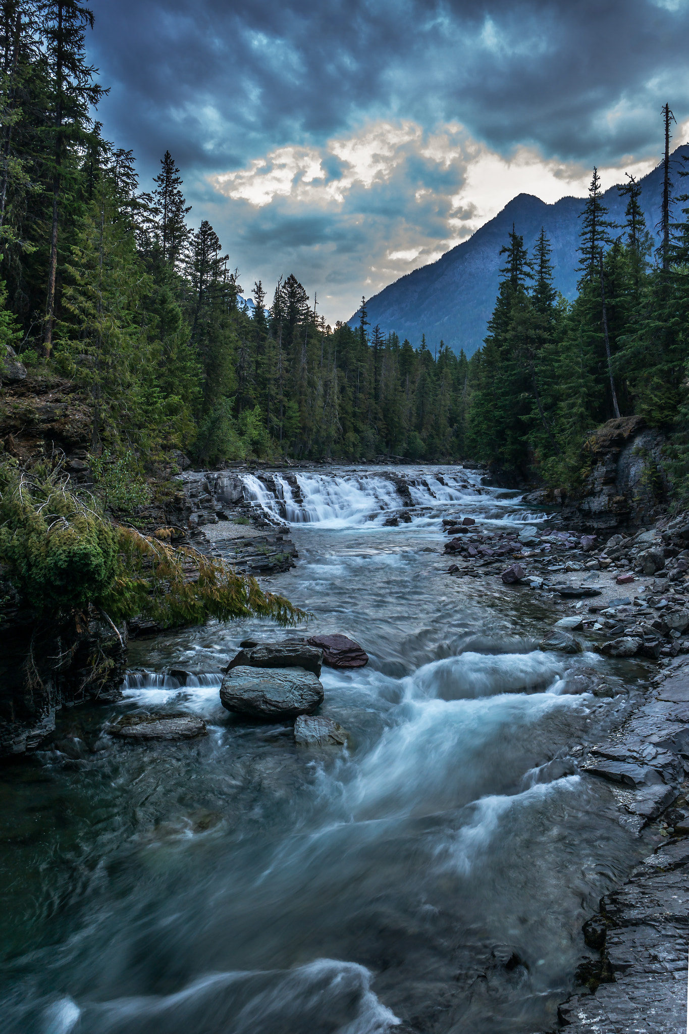 Samsung NX300 + Samsung NX 16-50mm F3.5-5.6 Power Zoom ED OIS sample photo. Landscape of glacier np photography