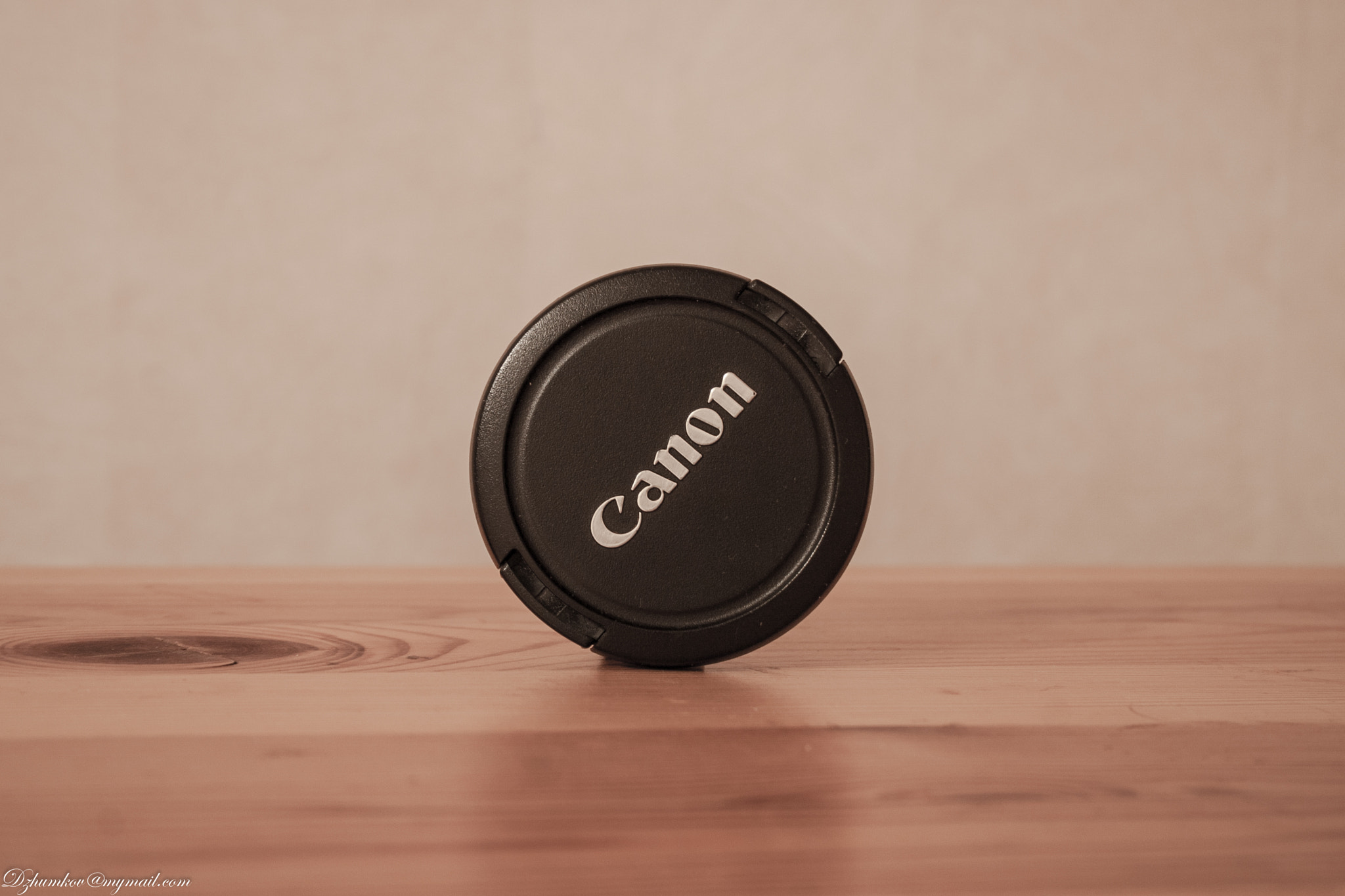 Canon EF-S 18-55mm F3.5-5.6 sample photo. Lens cap.jpg photography