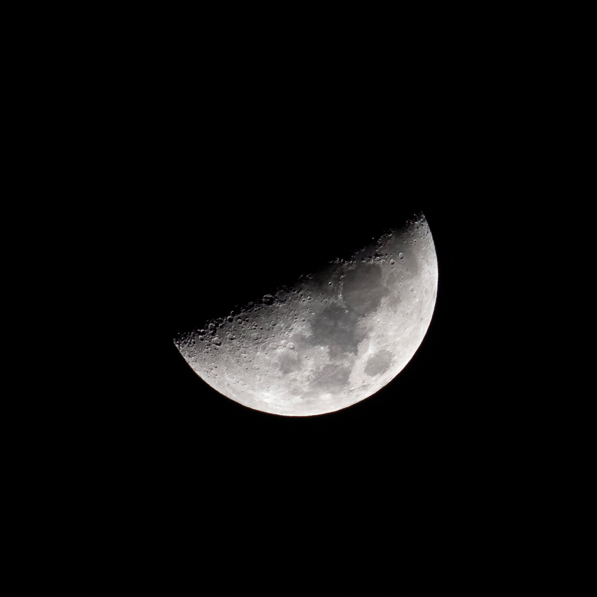 Canon EOS 50D + Canon EF 400mm F5.6L USM sample photo. The moon photography