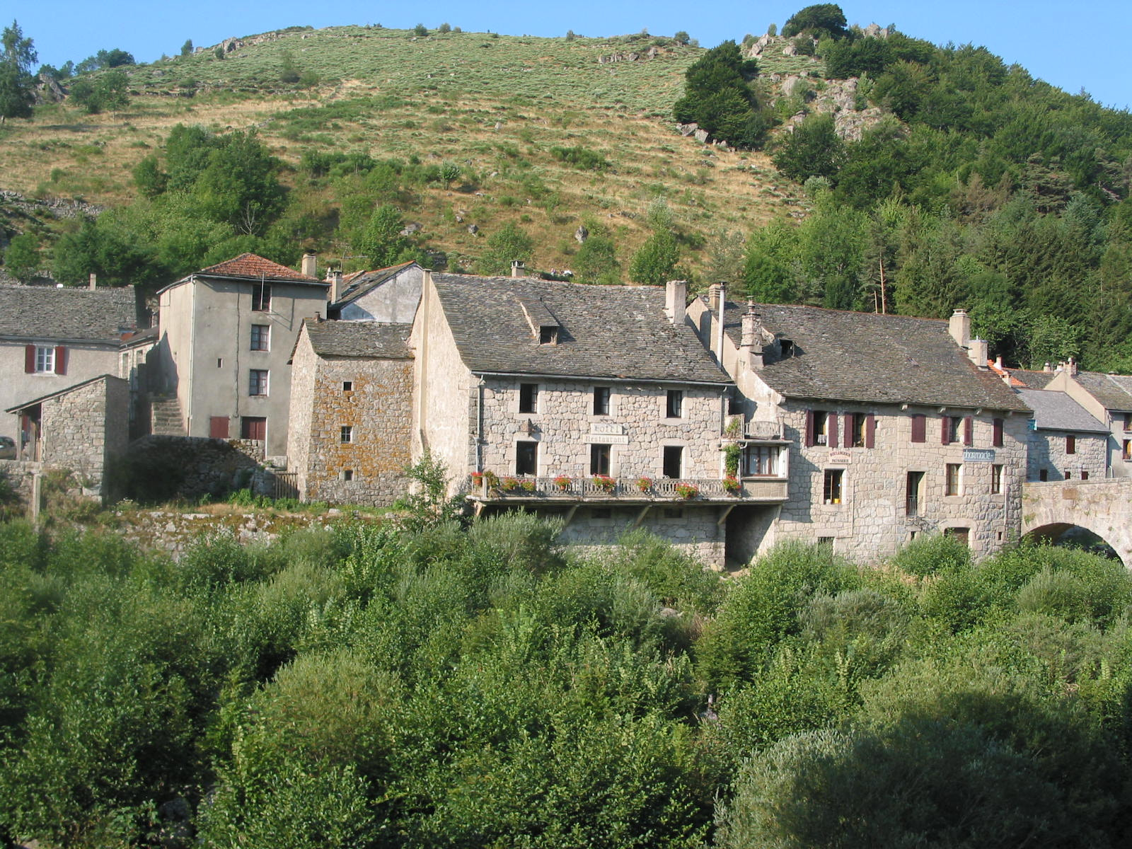 Canon POWERSHOT G2 sample photo. Paysage des cévennes photography