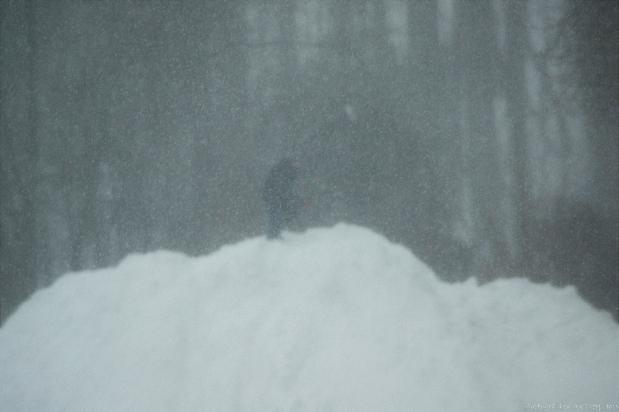 Sony DT 55-200mm F4-5.6 SAM sample photo. Kids will play on a snow day photography
