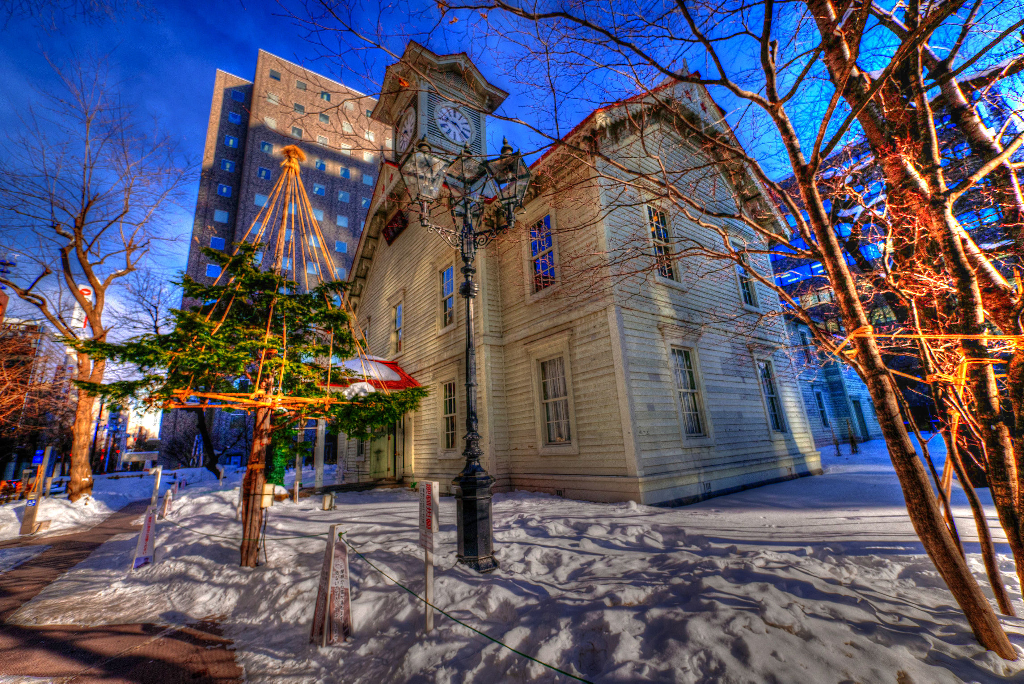 Panasonic Lumix DMC-GM1 + Panasonic Lumix G Vario 7-14mm F4 ASPH sample photo. Sapporo city clock tower photography