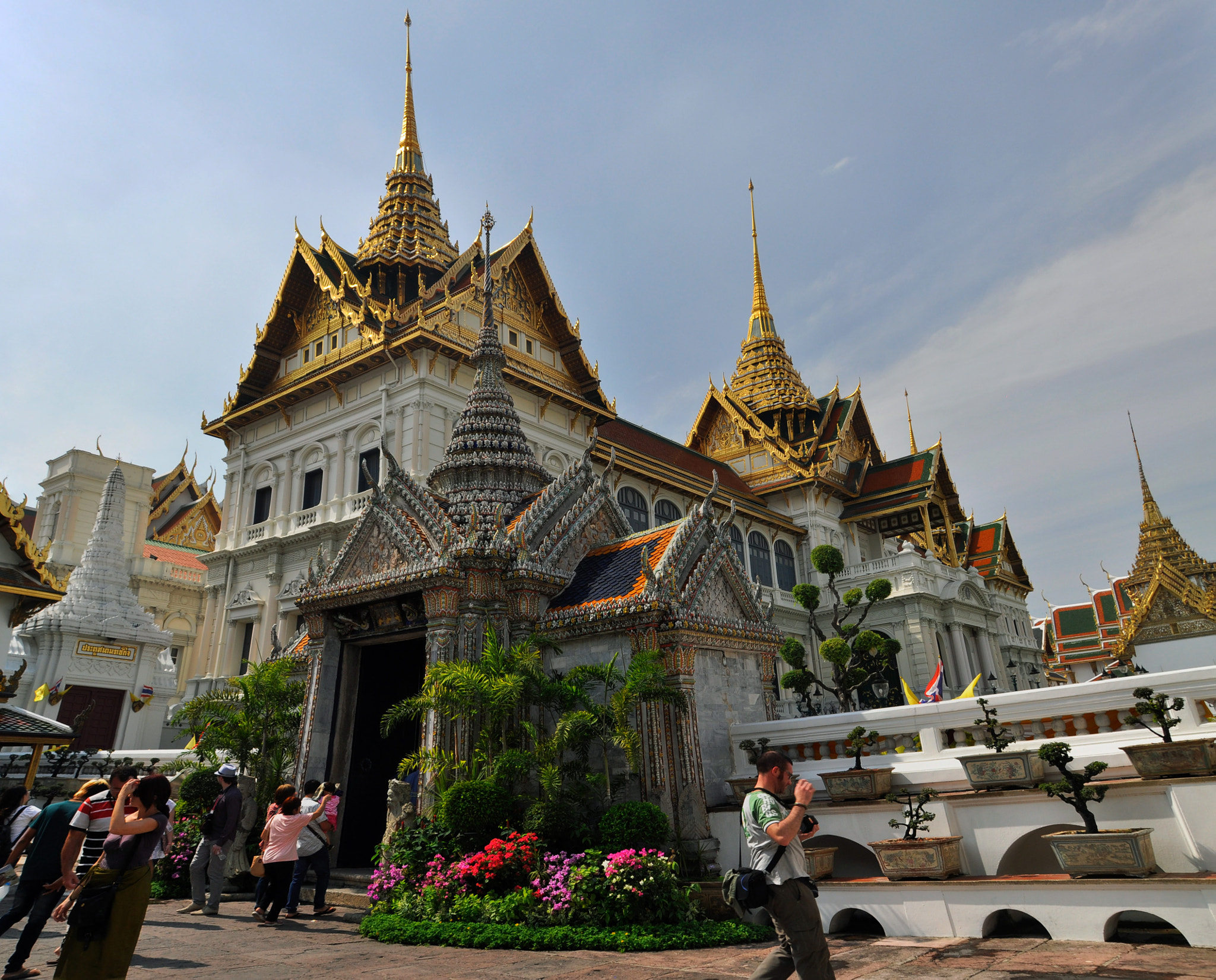 Sigma 18-200mm F3.5-6.3 II DC OS HSM sample photo. The grand palace photography