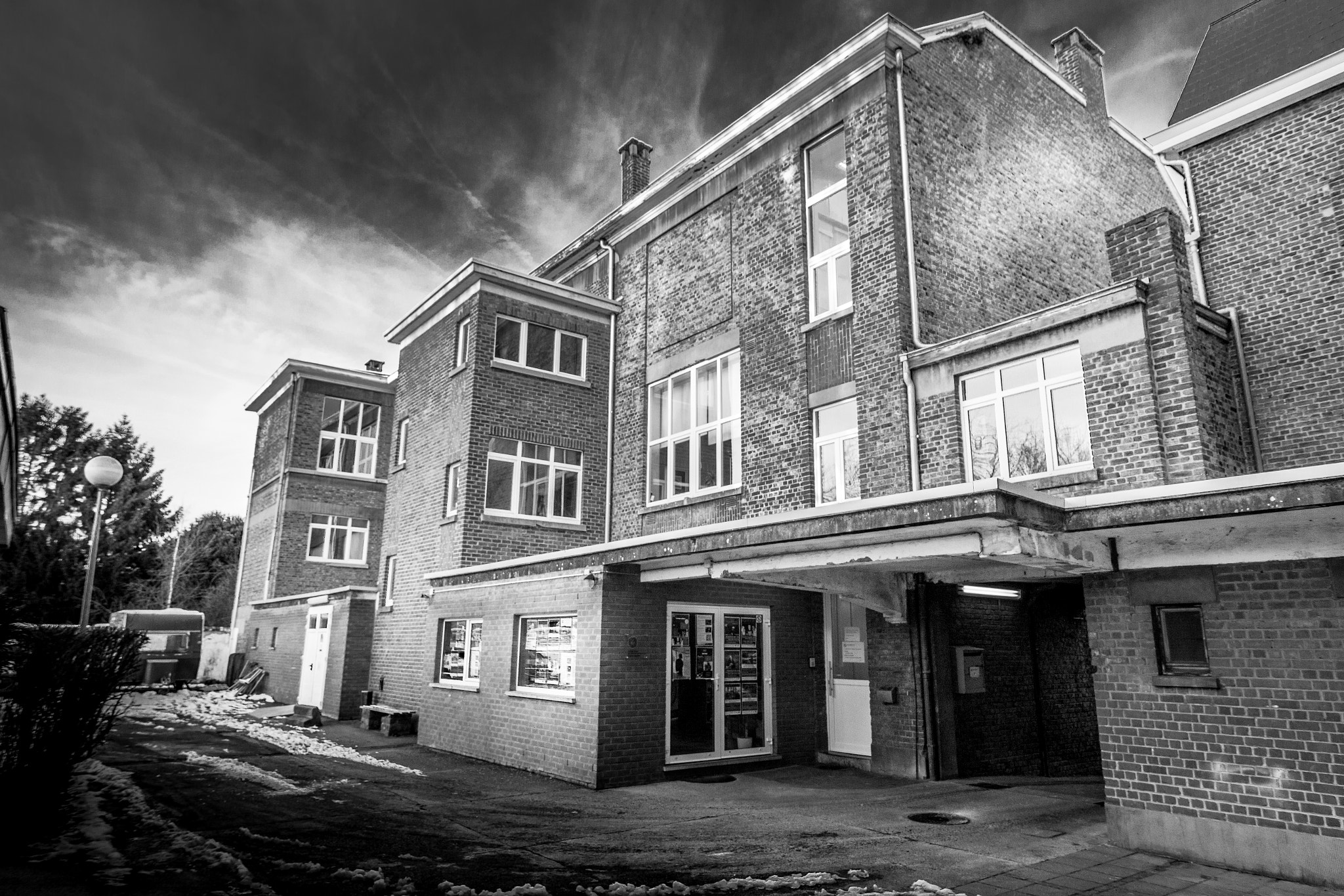 Tokina AT-X Pro 12-24mm F4 (IF) DX sample photo. Waremme - belgium photography