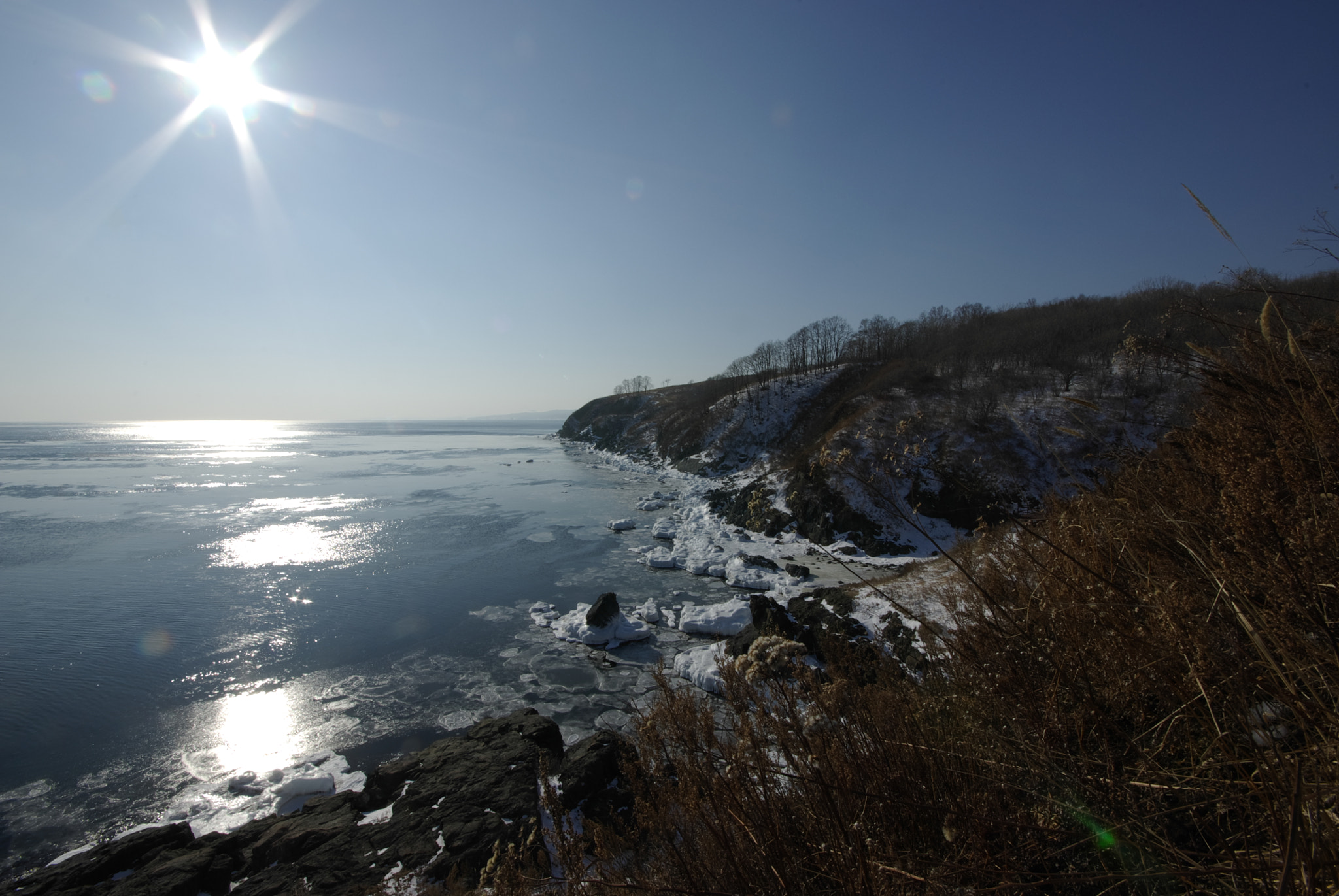 Pentax K10D + Sigma AF 10-20mm F4-5.6 EX DC sample photo. Мороз и солнце ) photography