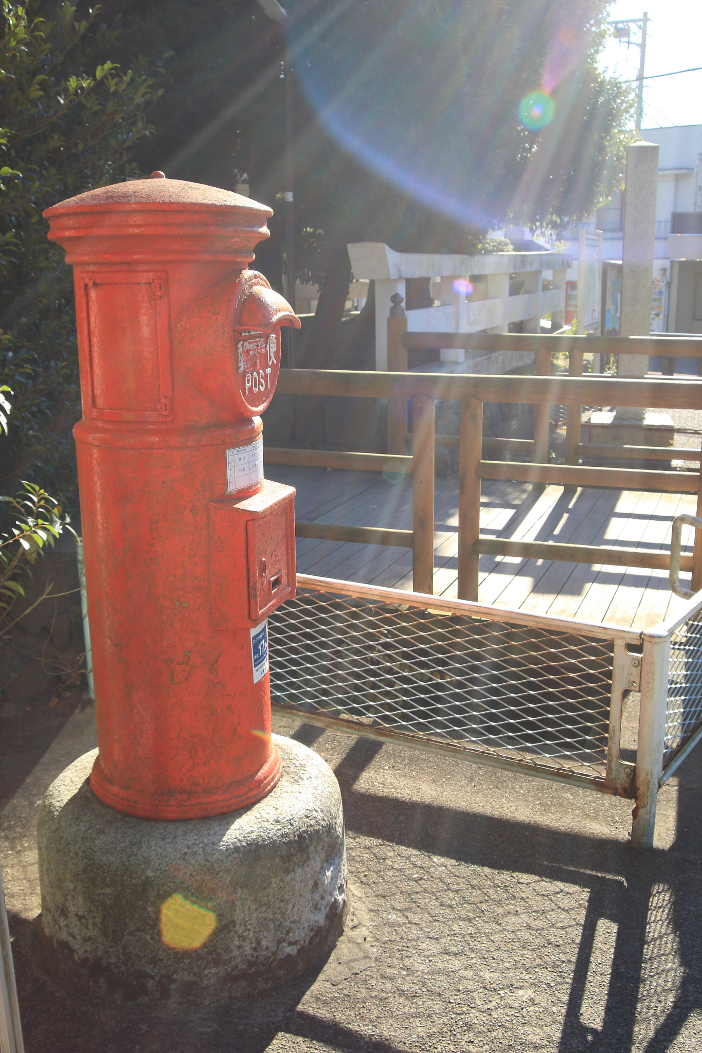 Canon EF 28-80mm f/3.5-5.6 USM sample photo. Mailbox photography
