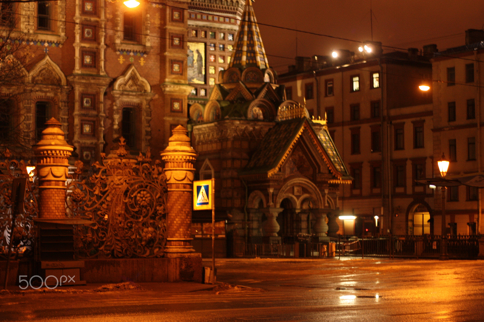 Canon EOS 450D (EOS Rebel XSi / EOS Kiss X2) + Canon EF 50mm f/1.8 sample photo. Saint-petersburg photography