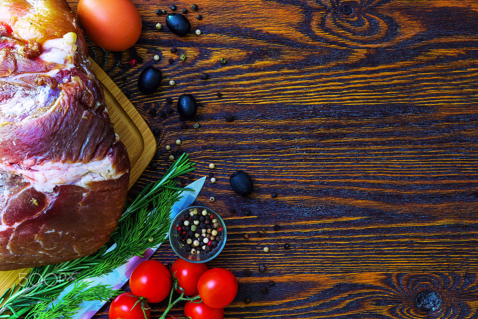 Sony SLT-A65 (SLT-A65V) + Sony DT 50mm F1.8 SAM sample photo. Raw meat in ice photography