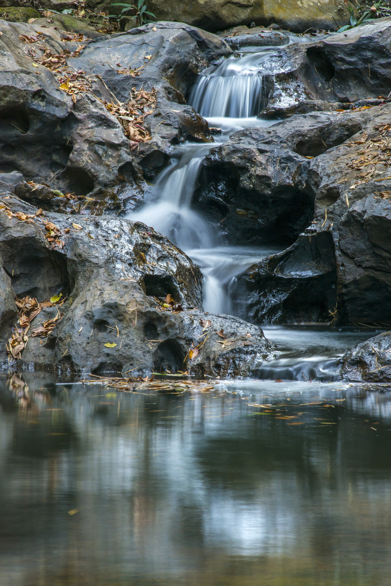 Nikon D800 + AF Nikkor 180mm f/2.8 IF-ED sample photo. Waterfall photography