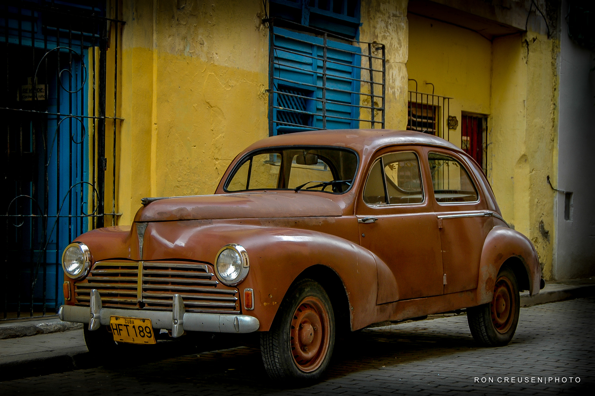 Nikon D70s sample photo. Streets of havana photography