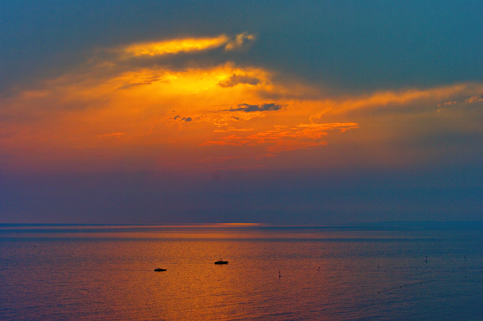 Samsung GX-20 sample photo. Dusk photography