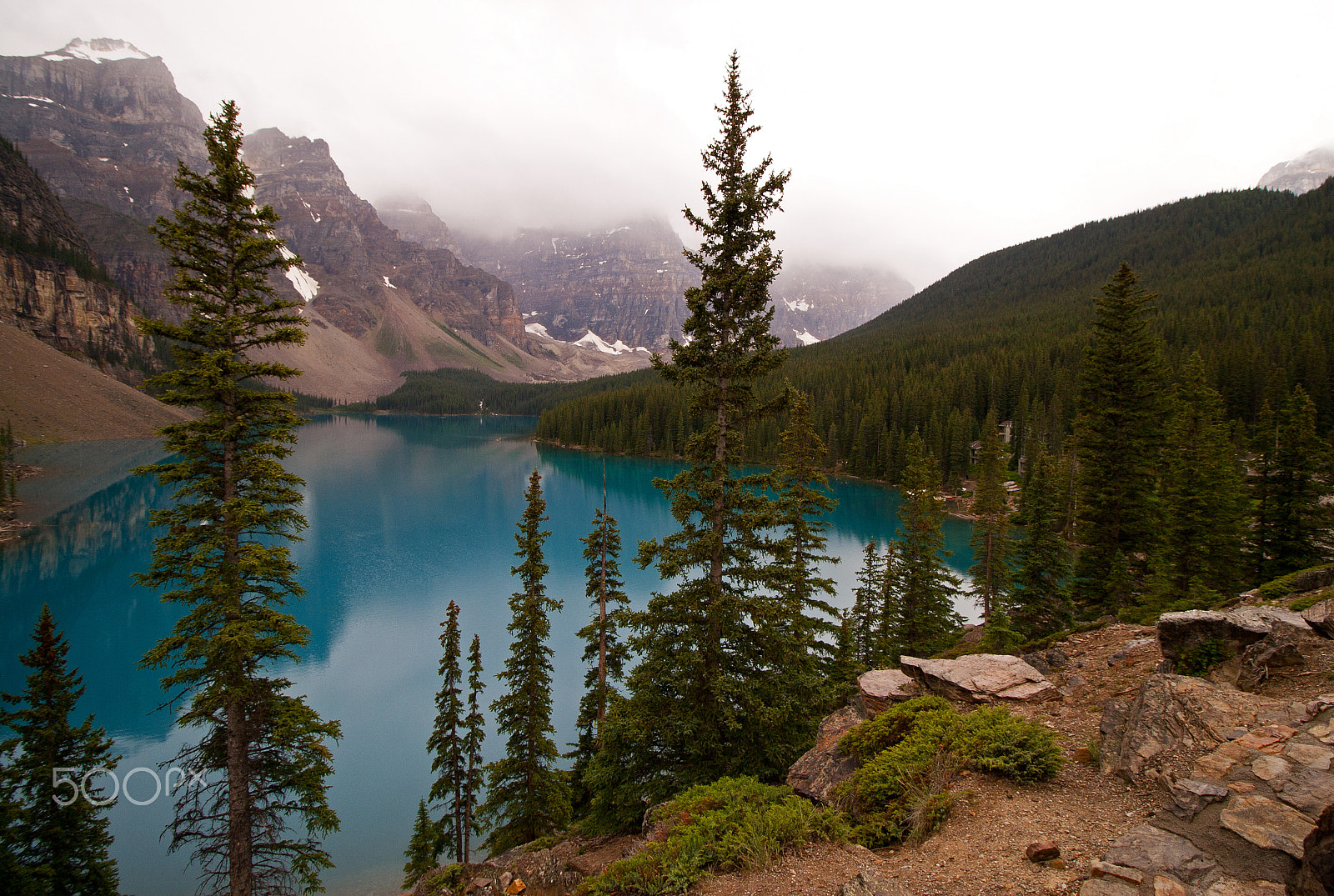 Canon EF-S 10-18mm F4.5–5.6 IS STM sample photo. Beautiful morraine photography