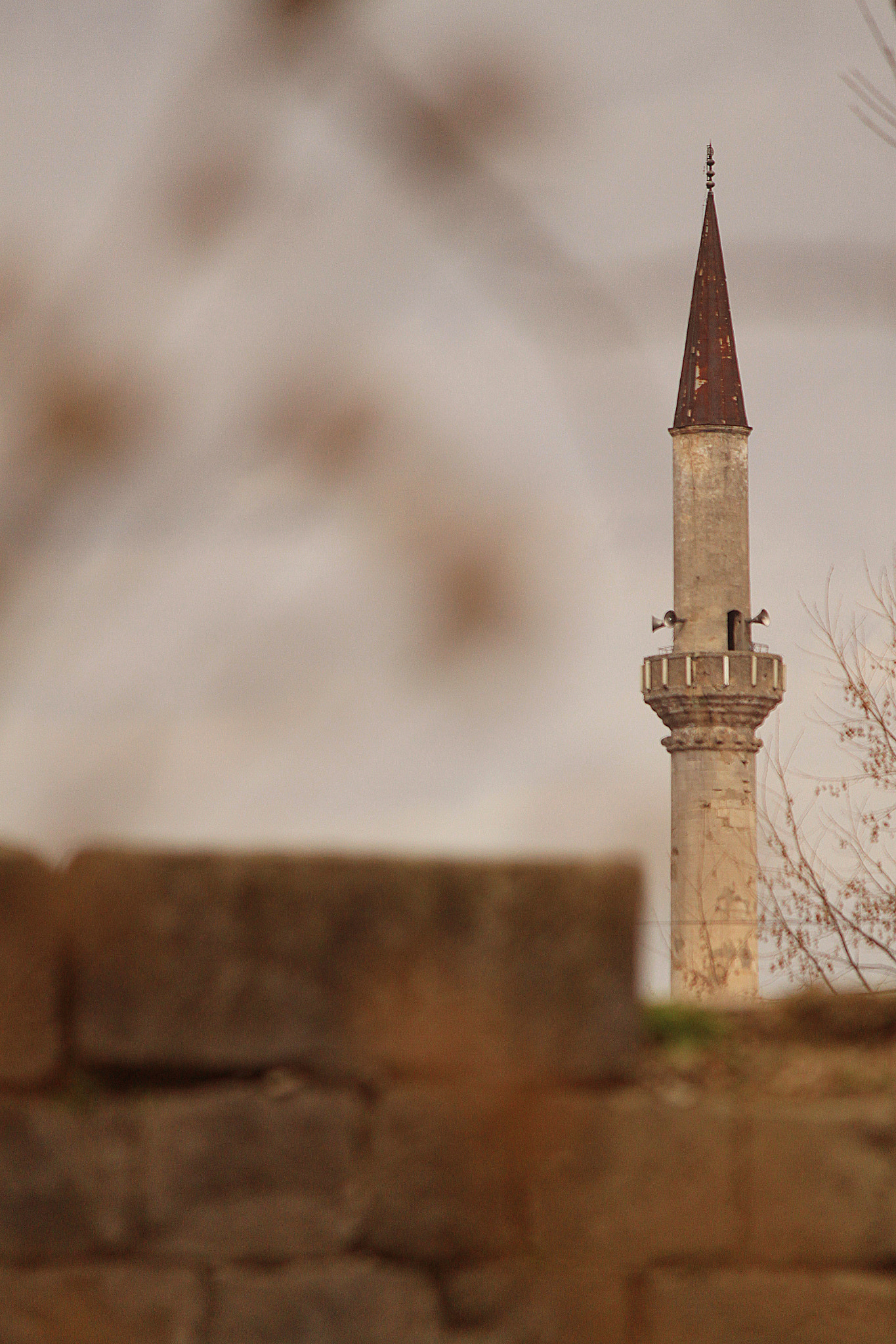 Canon EOS 500D (EOS Rebel T1i / EOS Kiss X3) sample photo. Fethija - city mosque photography
