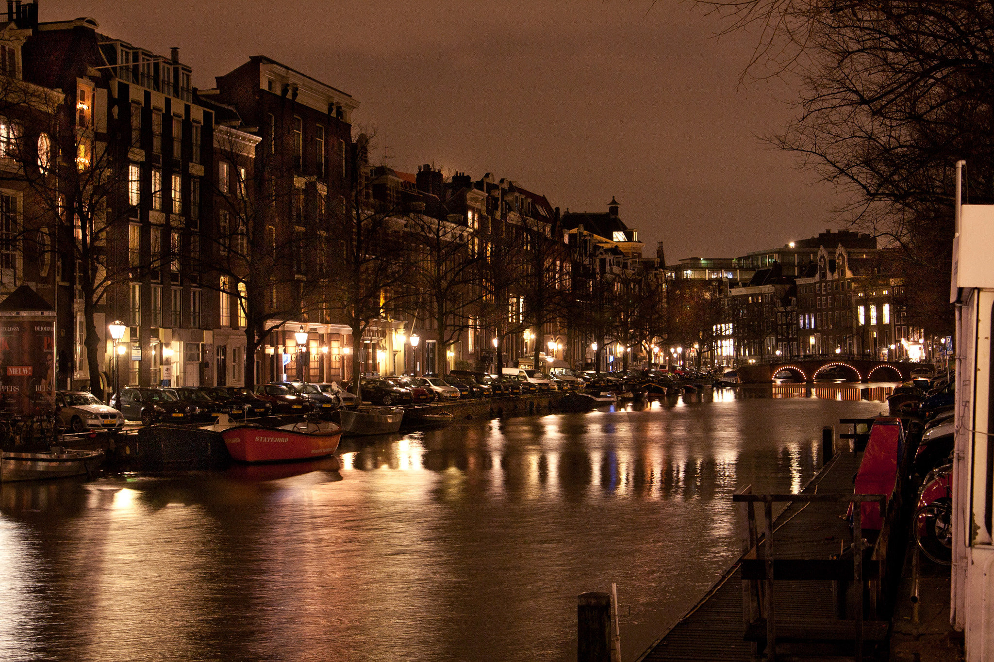 Canon EOS 450D (EOS Rebel XSi / EOS Kiss X2) + Tamron AF 28-75mm F2.8 XR Di LD Aspherical (IF) sample photo. Amsterdam night photography