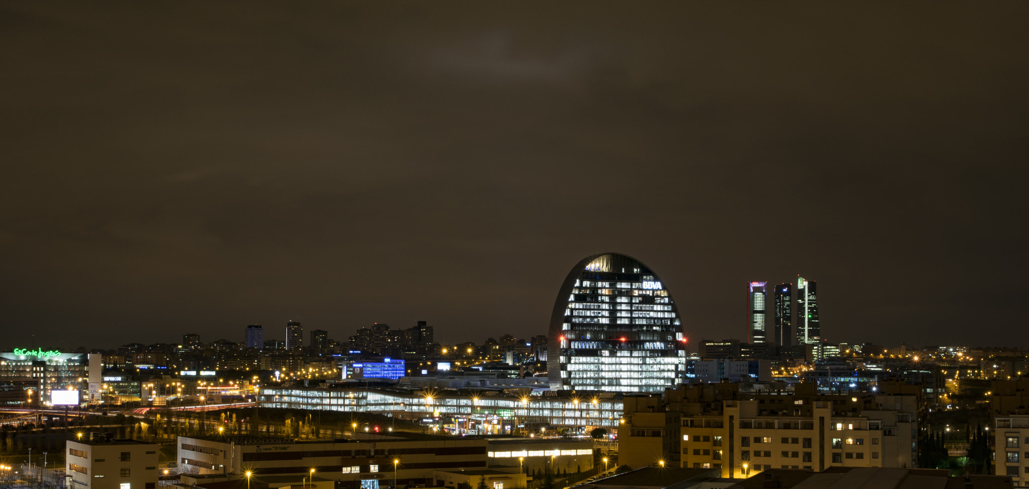 Sigma 17-70mm F2.8-4 DC Macro OS HSM | C sample photo. Skyline madrid photography