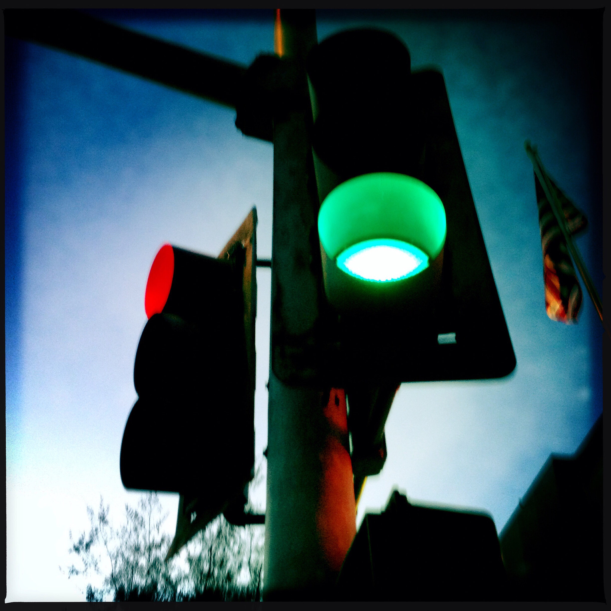 Hipstamatic 272 sample photo. Green light and flag photography