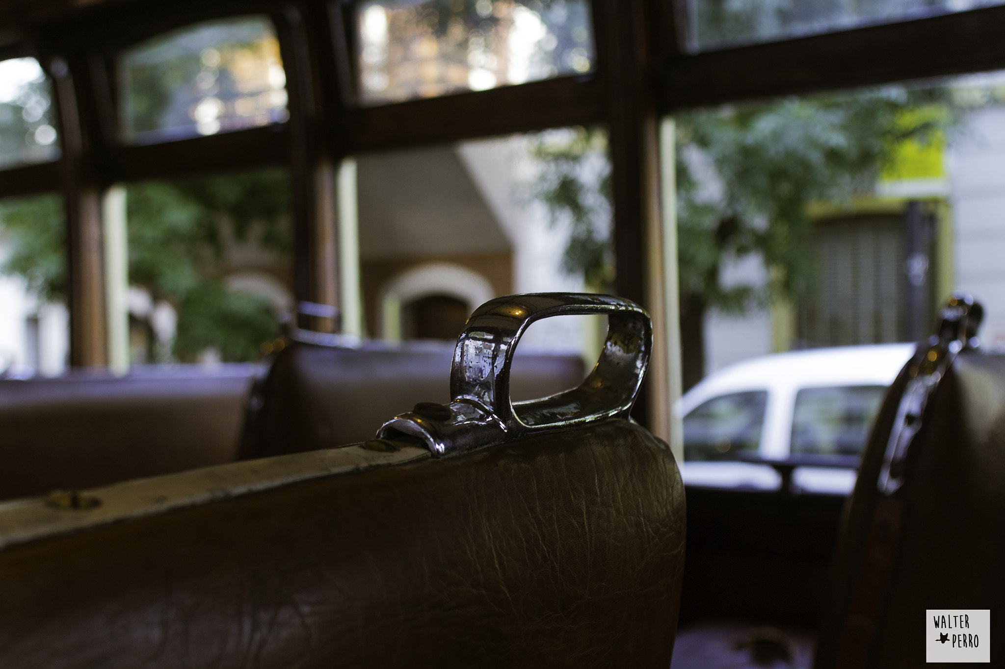 Canon TS-E 24mm f/3.5L sample photo. Paseo en tren por el barrio ingles photography