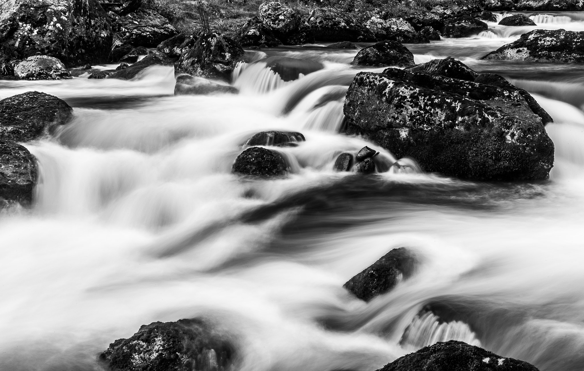 Canon EOS 5D + Sigma 24-70mm F2.8 EX DG Macro sample photo. Smooth river. photography