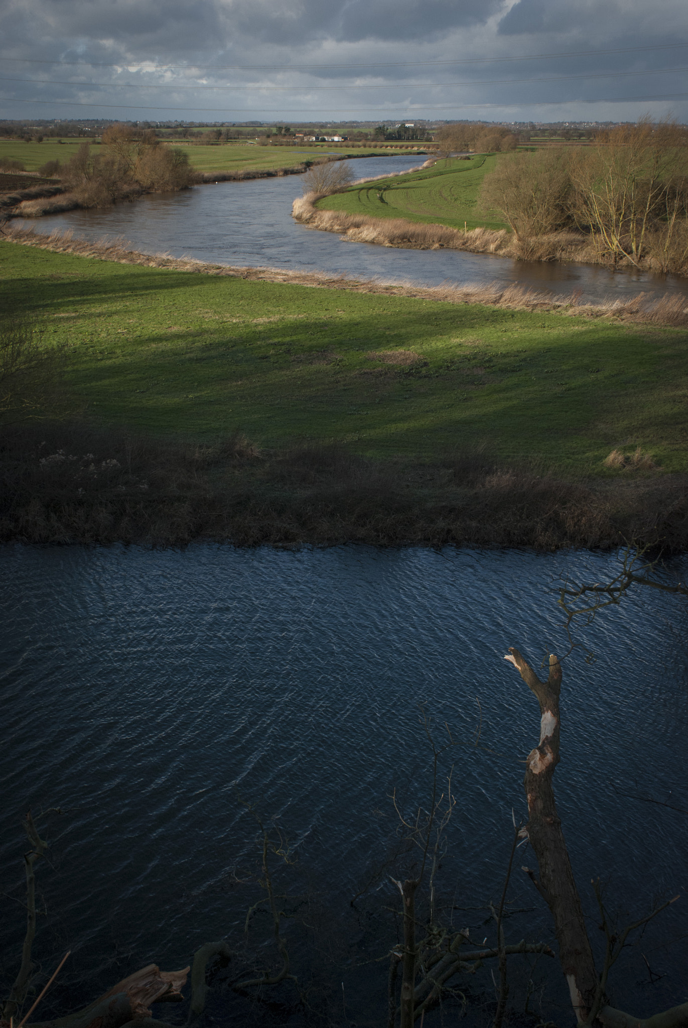 Nikon AF Nikkor 24mm F2.8D sample photo. The river photography