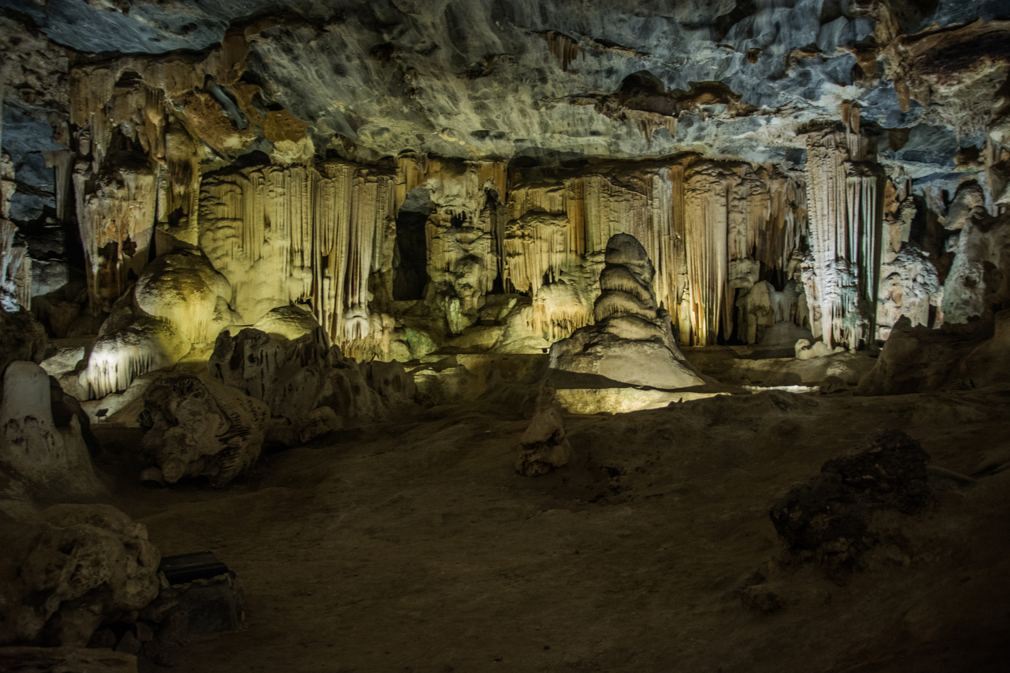 Sigma 17-70mm F2.8-4 DC Macro OS HSM | C sample photo. Cango caves, south africa photography
